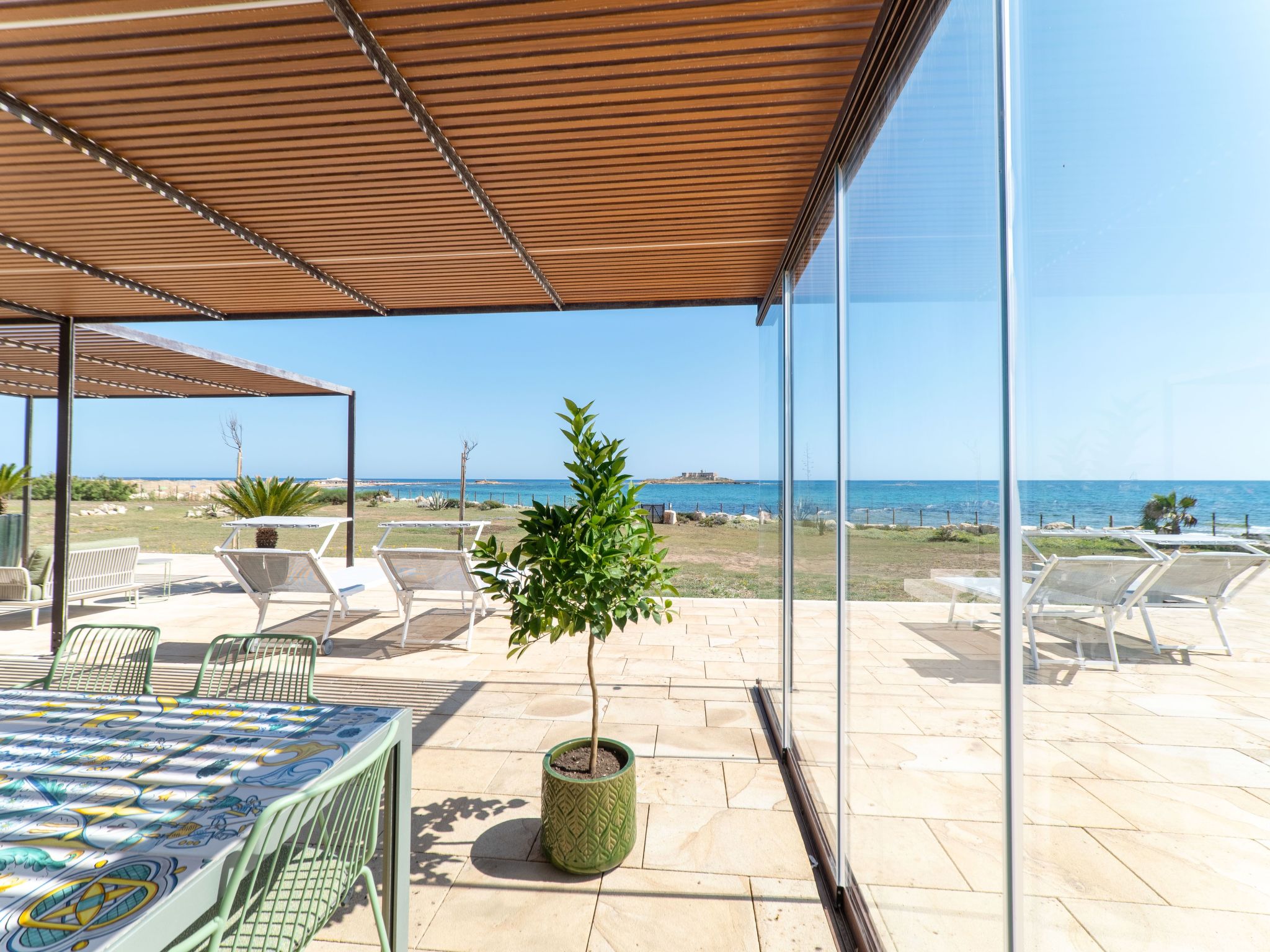 Europas südlichstes Luxusdomizil am Meer-Binnen