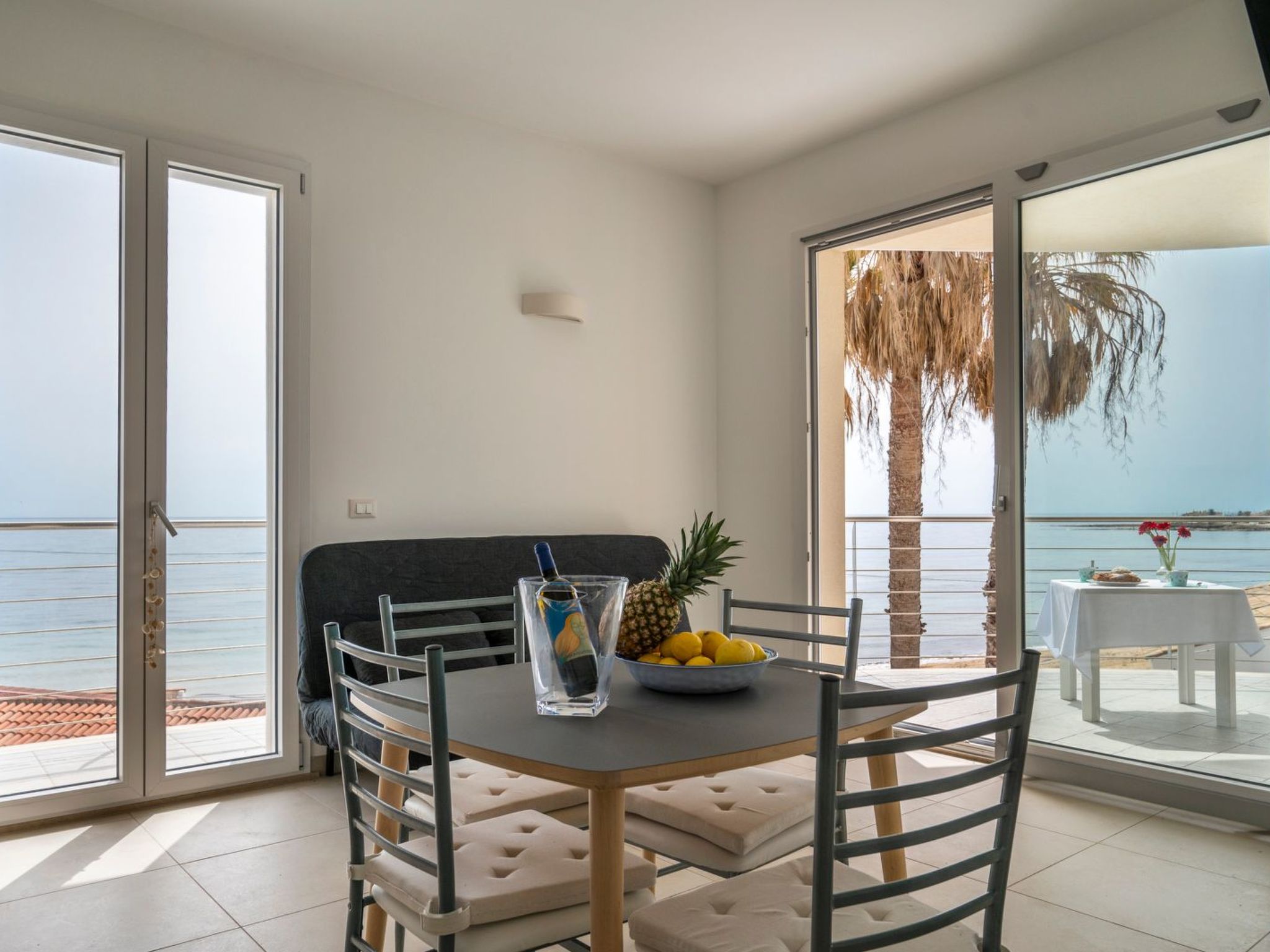 Wohnung 'Cicirata Sea Beach-Inside