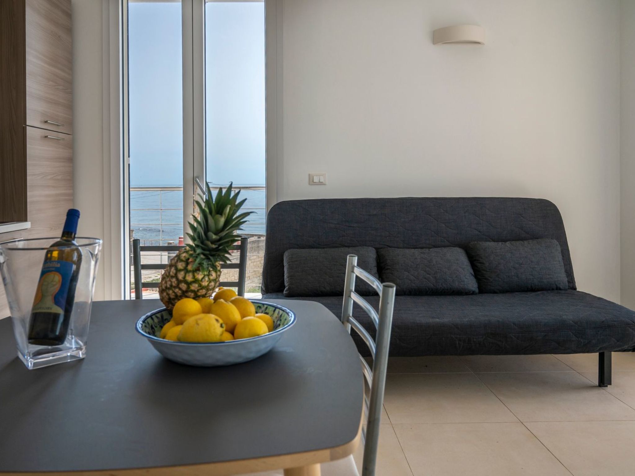 Wohnung 'Cicirata Sea Beach-Inside