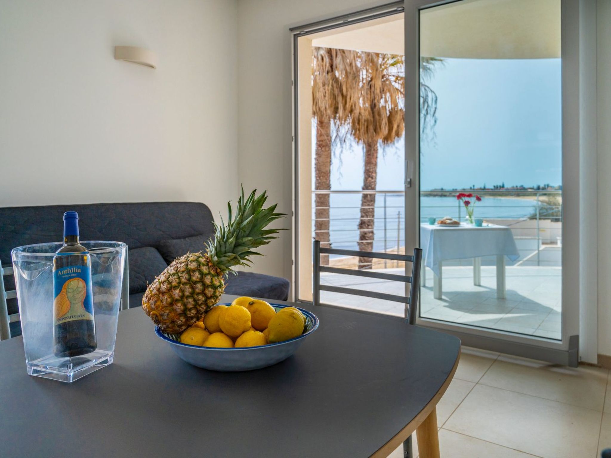 Wohnung 'Cicirata Sea Beach-Inside