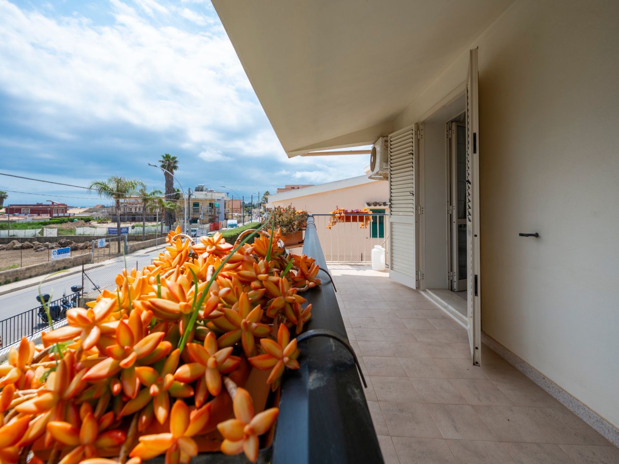 Elvira Wohnung-Binnen