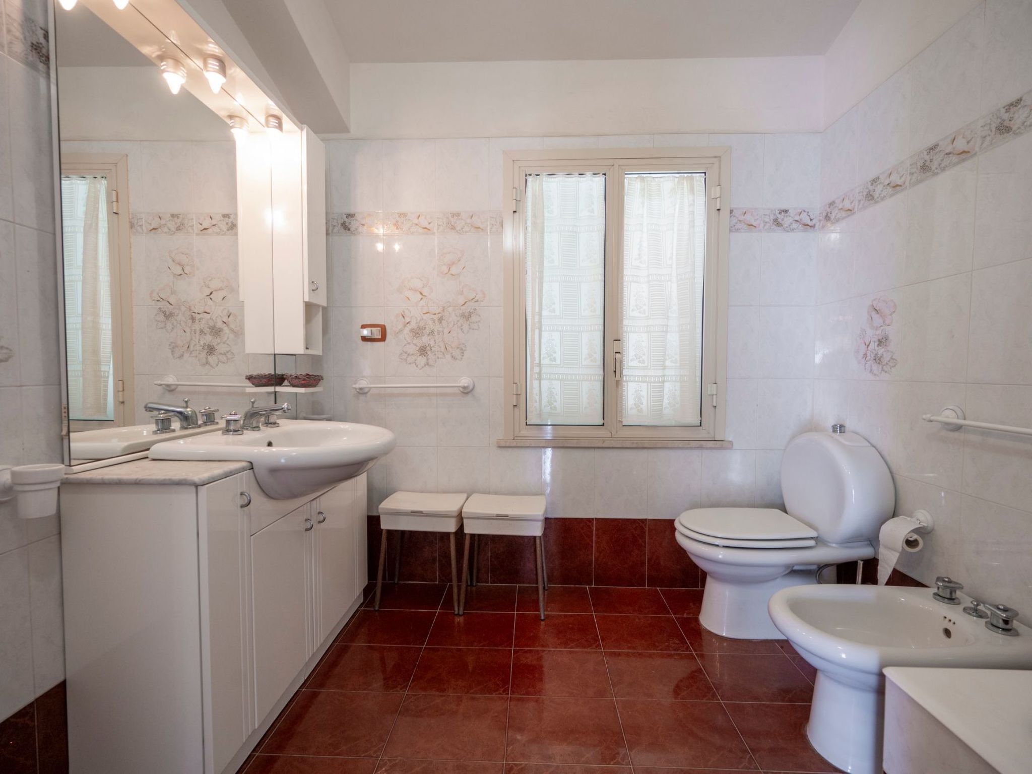 Elvira Wohnung-Binnen