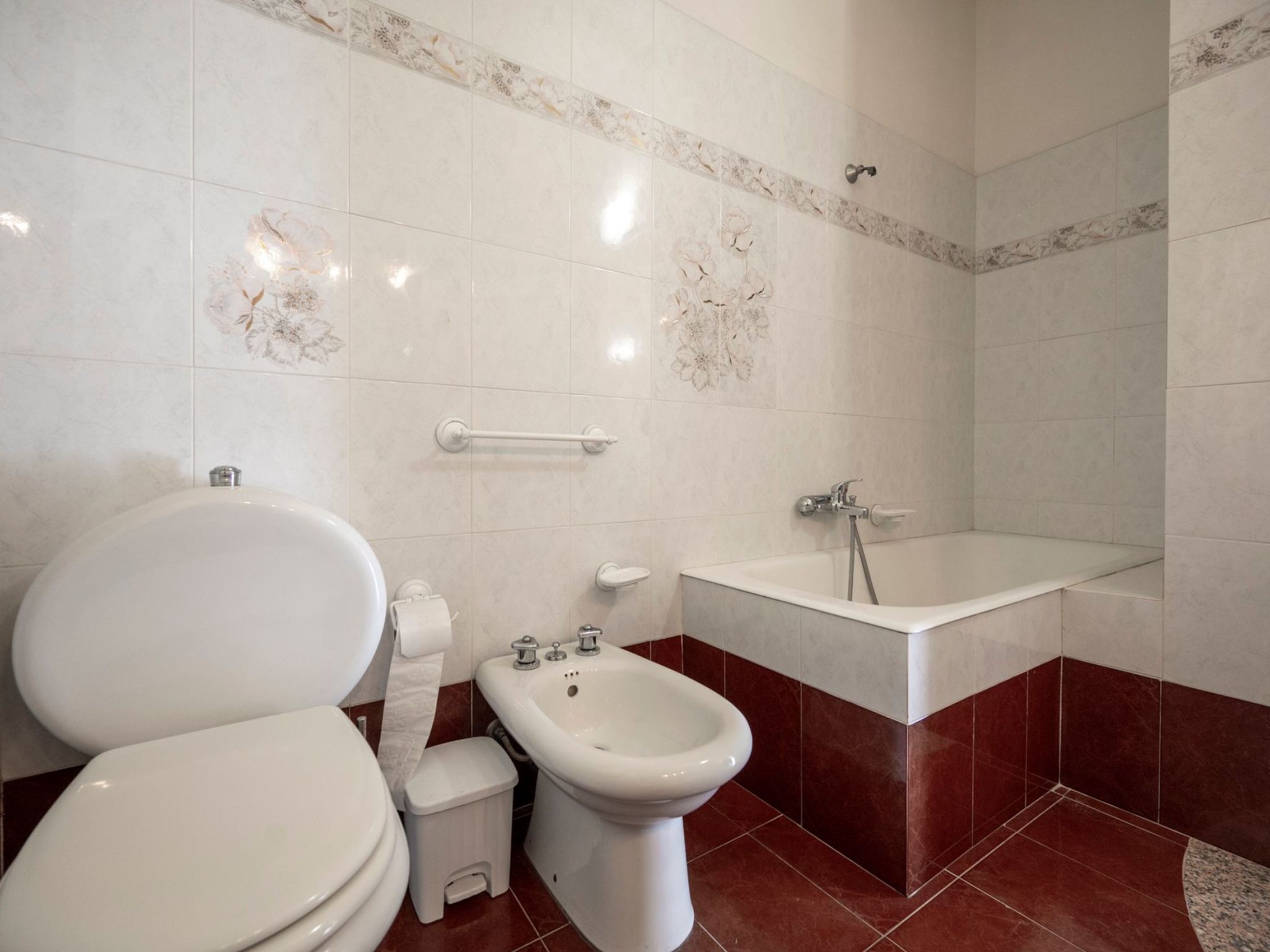 Elvira Wohnung-Binnen