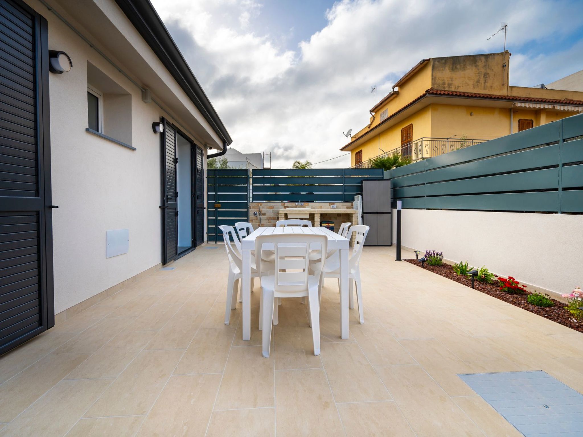 Wohnung 'O Molu' nur wenige Schritte vom Meer entfernt-Binnen