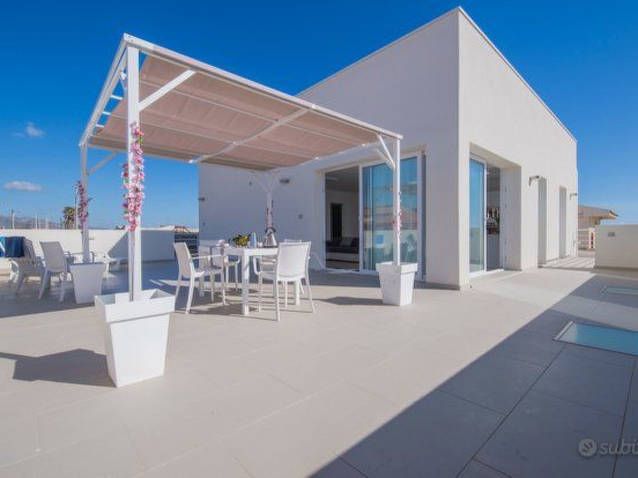 Waves of Sicily Suite Meerblick — view 1 of 30
