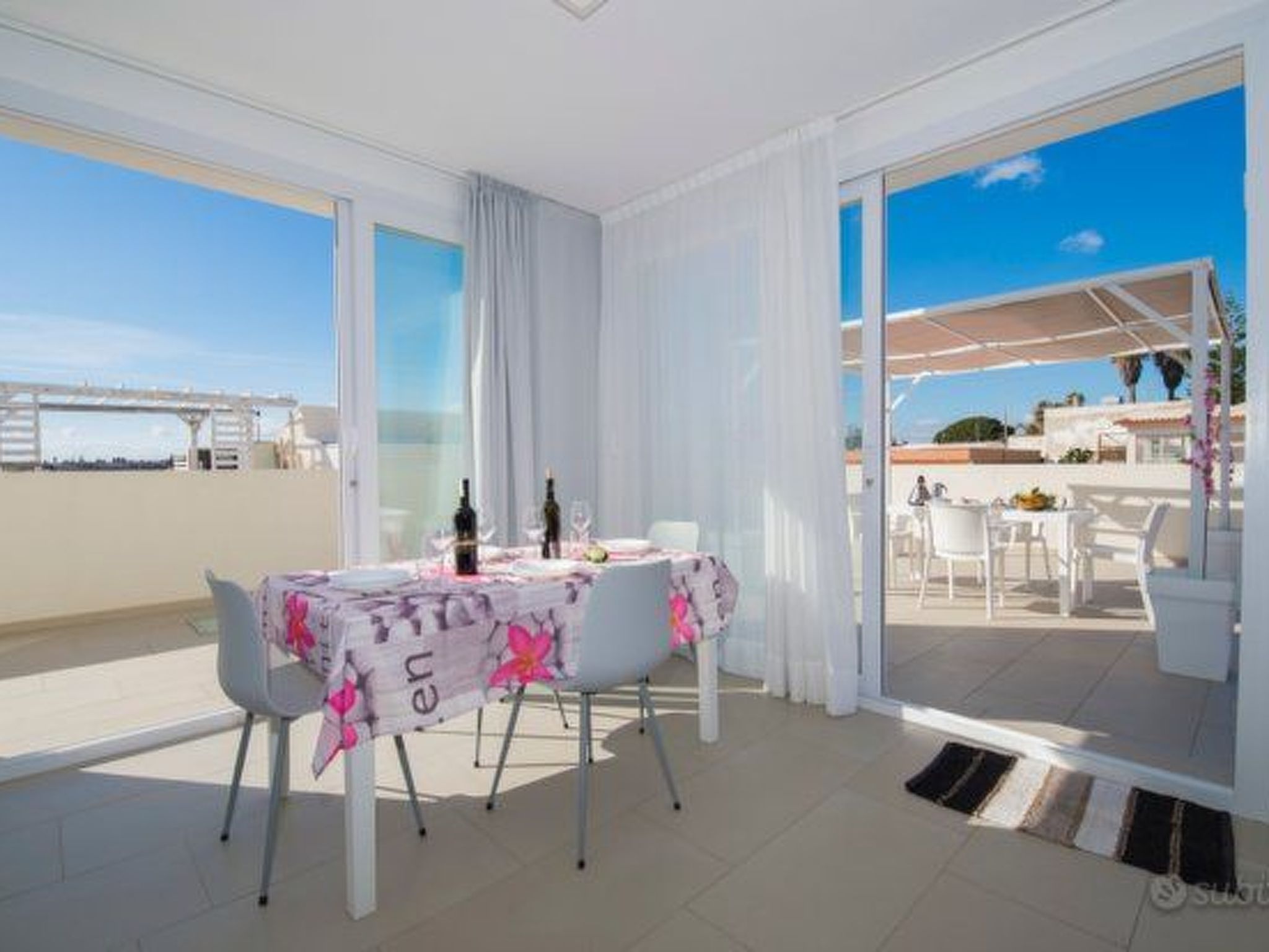 Waves of Sicily Suite Meerblick-Binnen