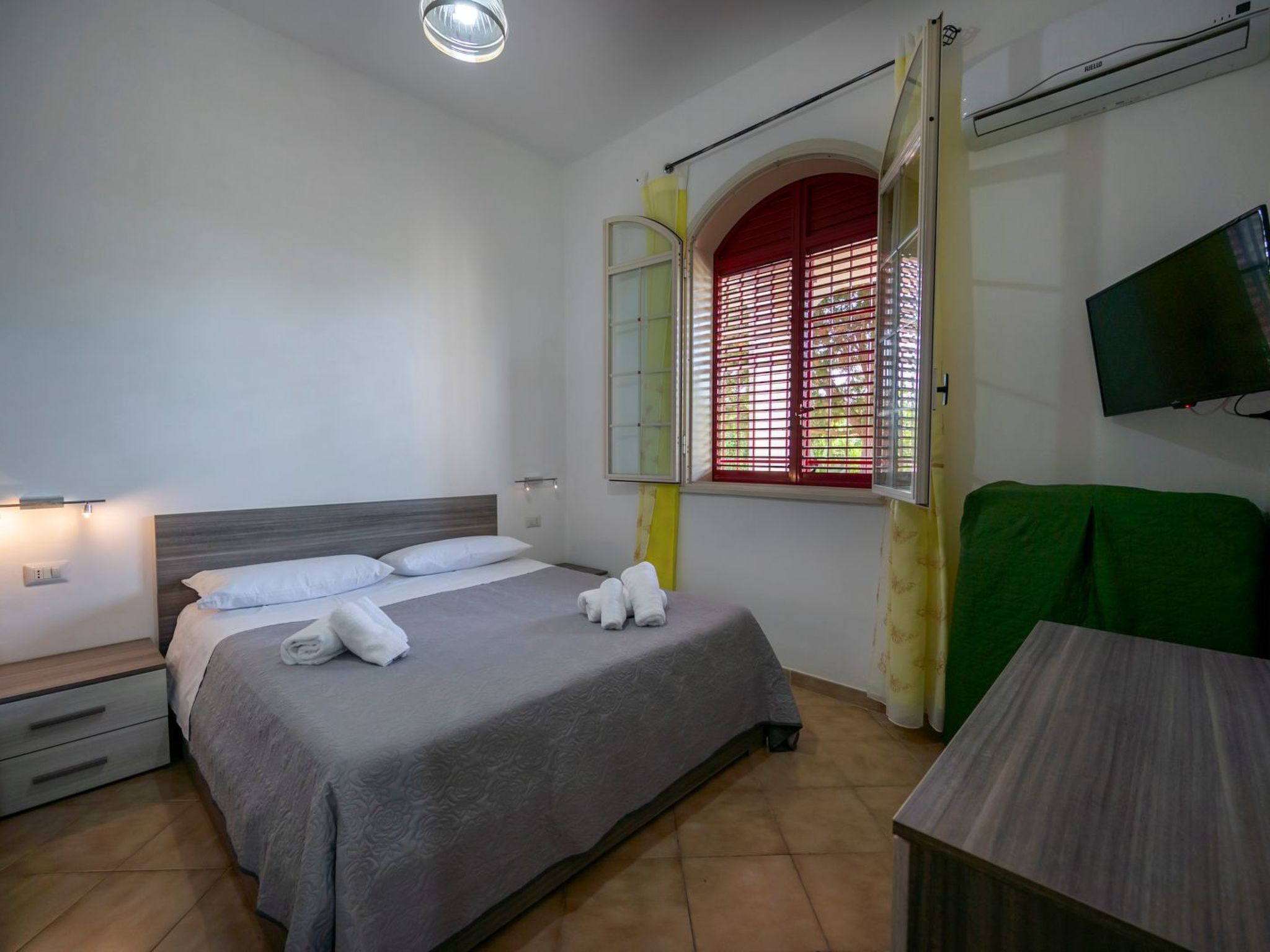 Der Zitronenhain von Nonno Corrado-Binnen