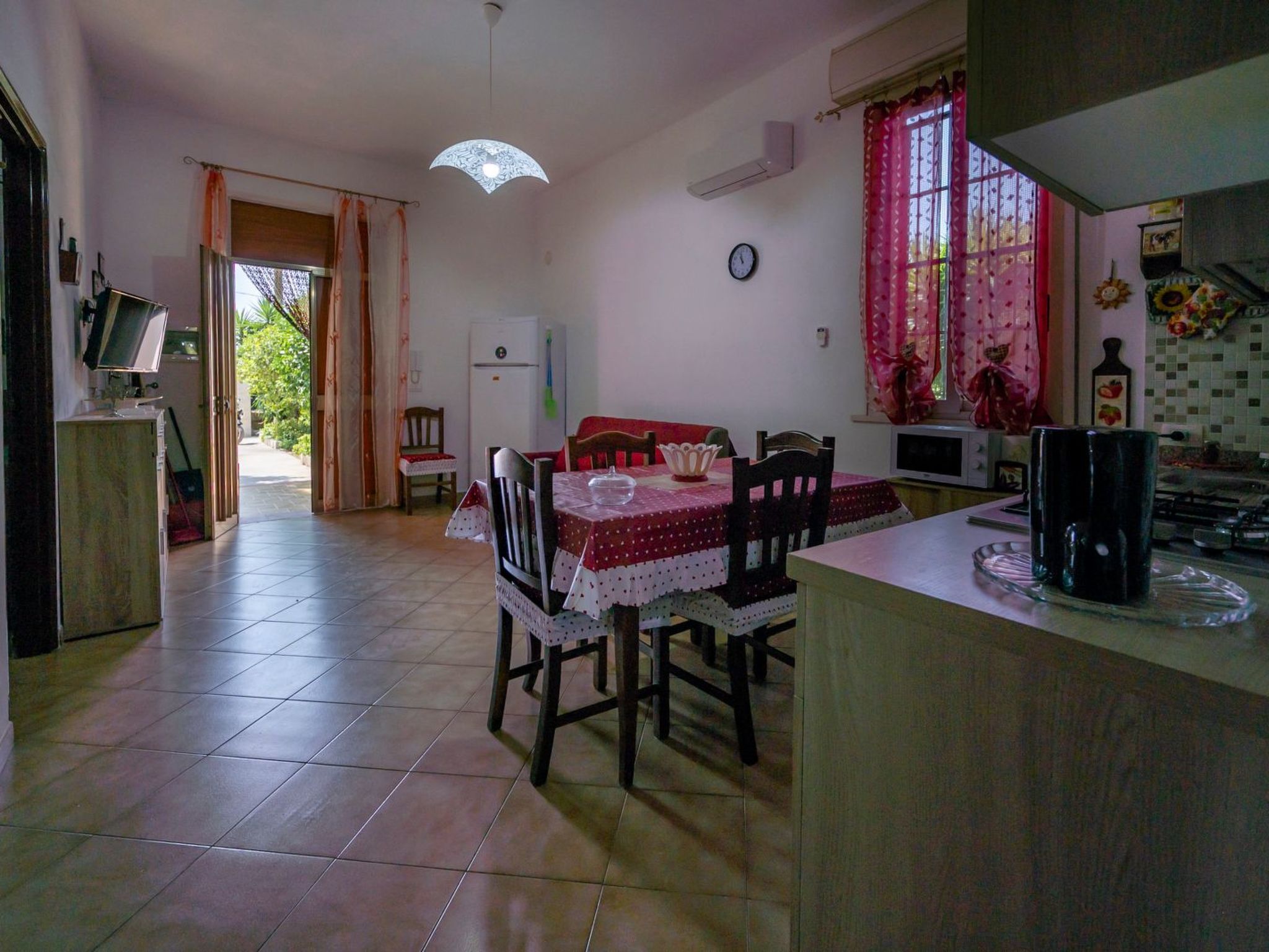 Der Zitronenhain von Nonno Corrado-Binnen