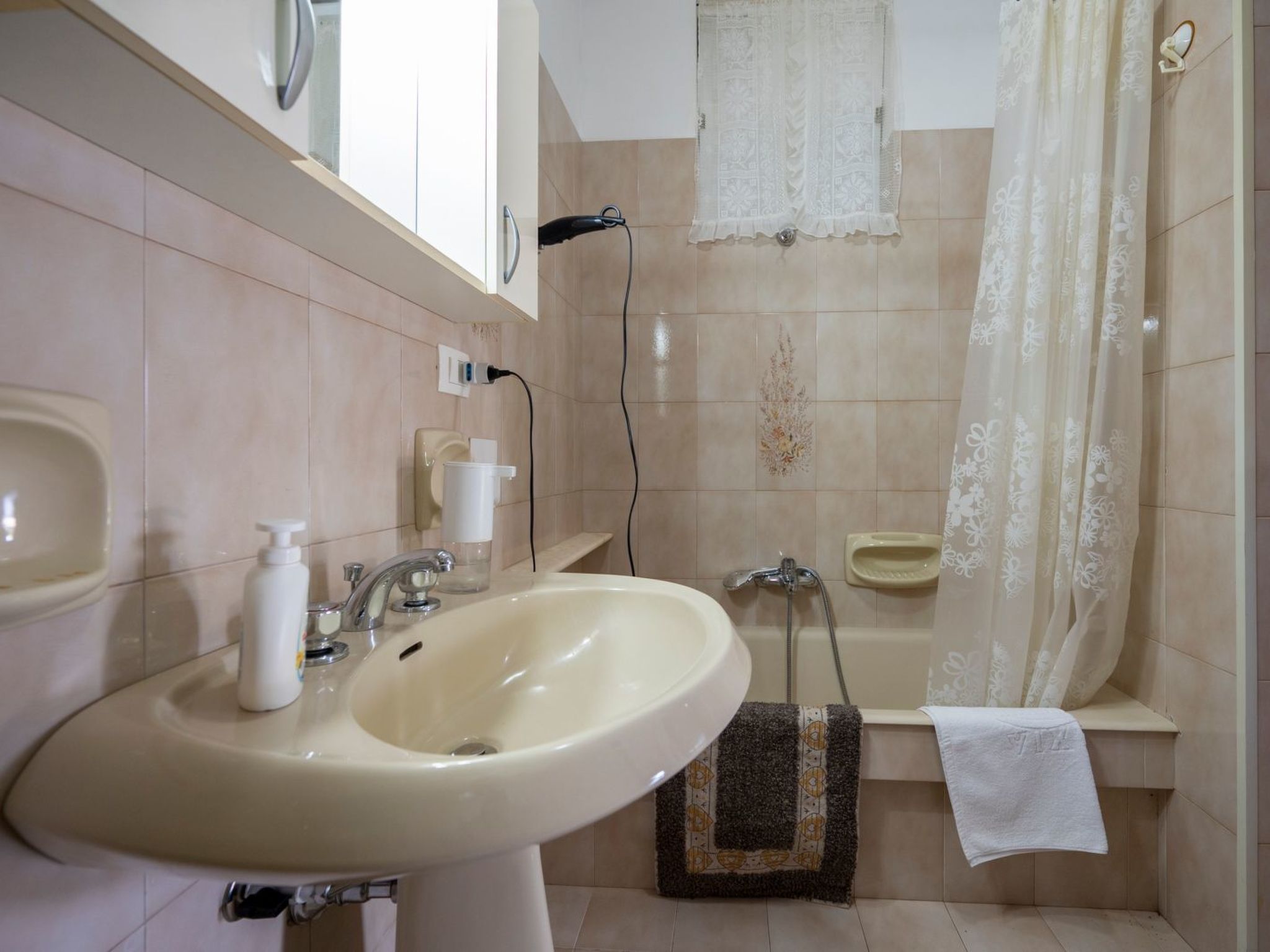 Der Zitronenhain von Nonno Corrado-Binnen