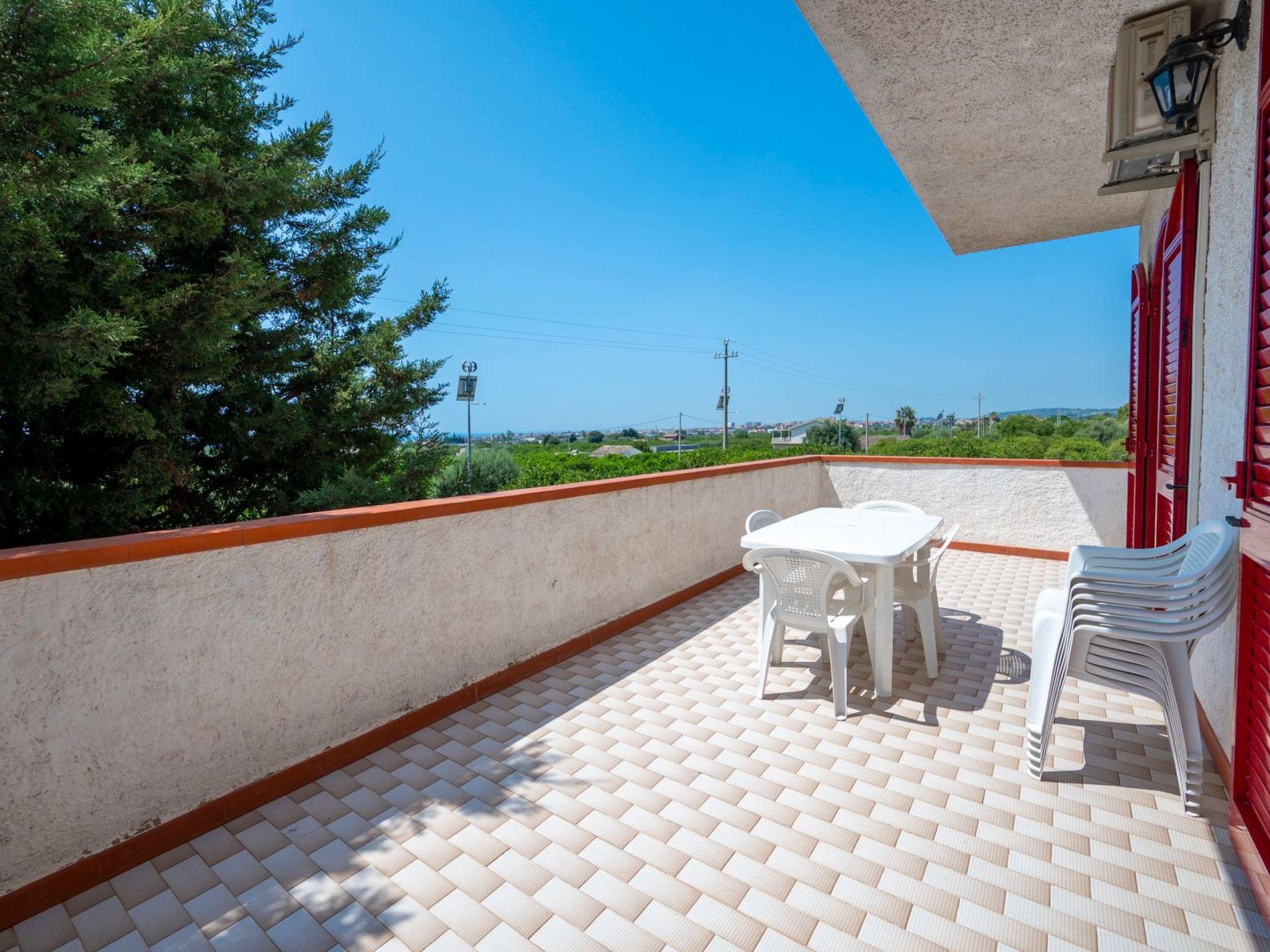 Der Zitronenhain von Nonno Corrado-Binnen