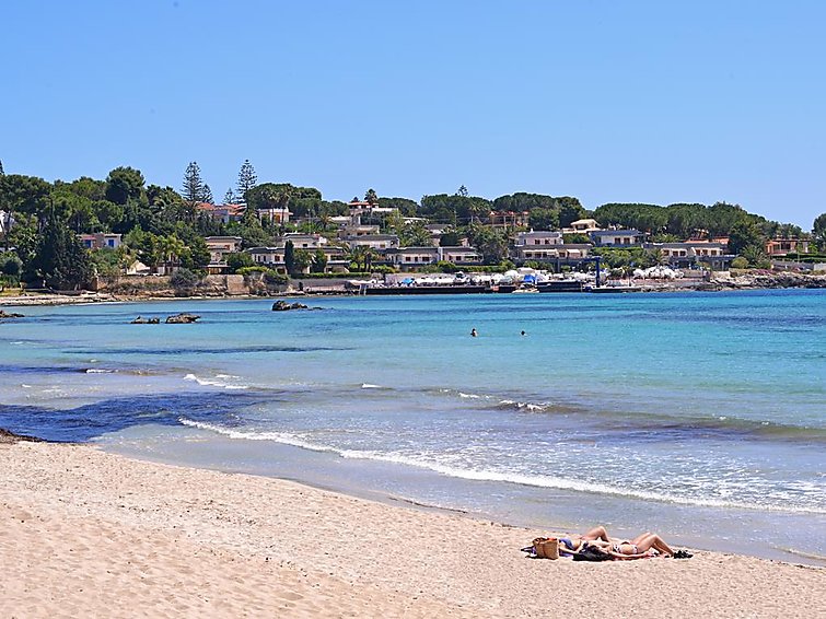 Stabilimento Balneare Fontane Bianche Kukua Beach