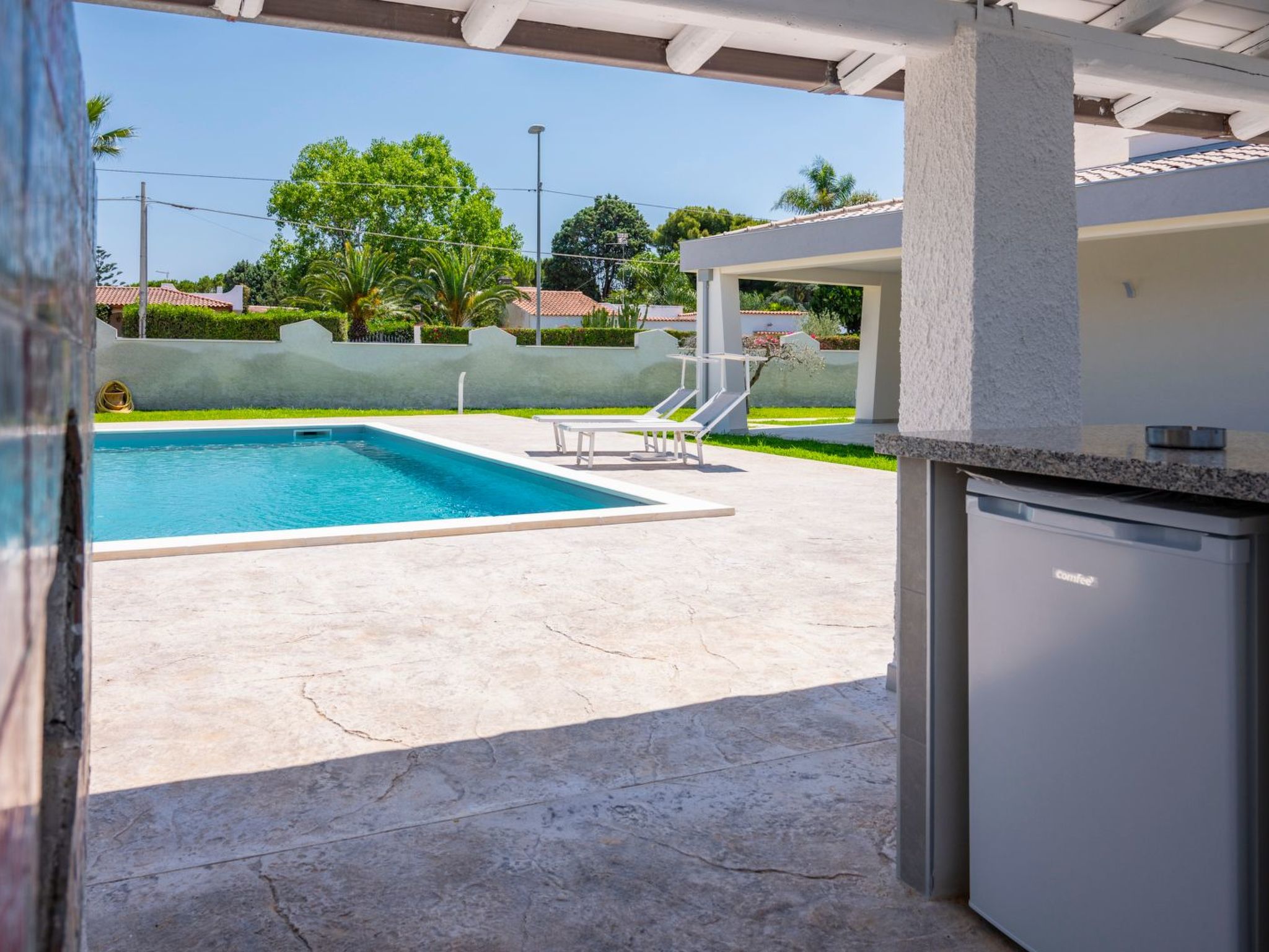 Für 10 Personen an der Küste Siziliens-Binnen