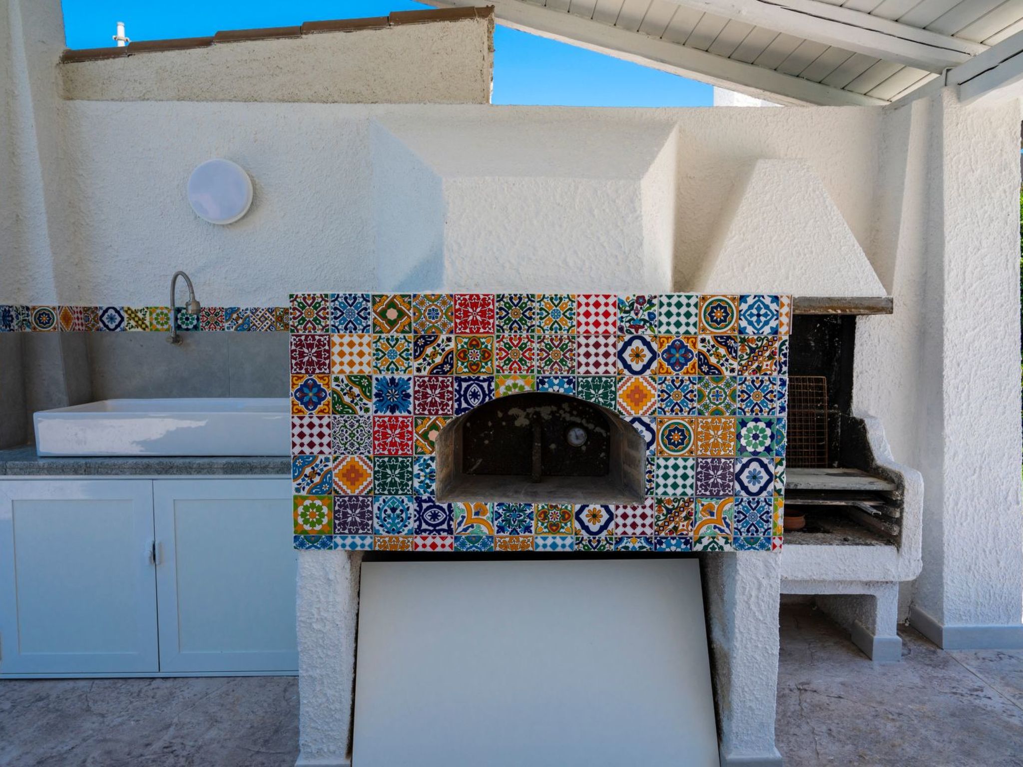 Für 10 Personen an der Küste Siziliens-Binnen