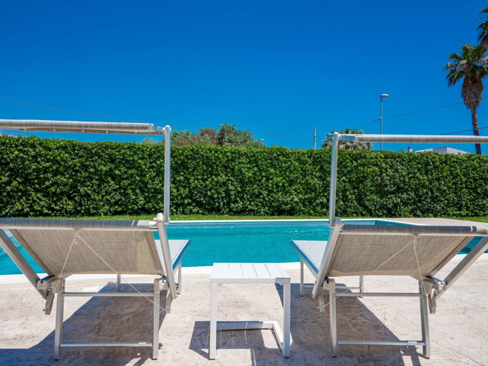 Für 10 Personen an der Küste Siziliens-Binnen