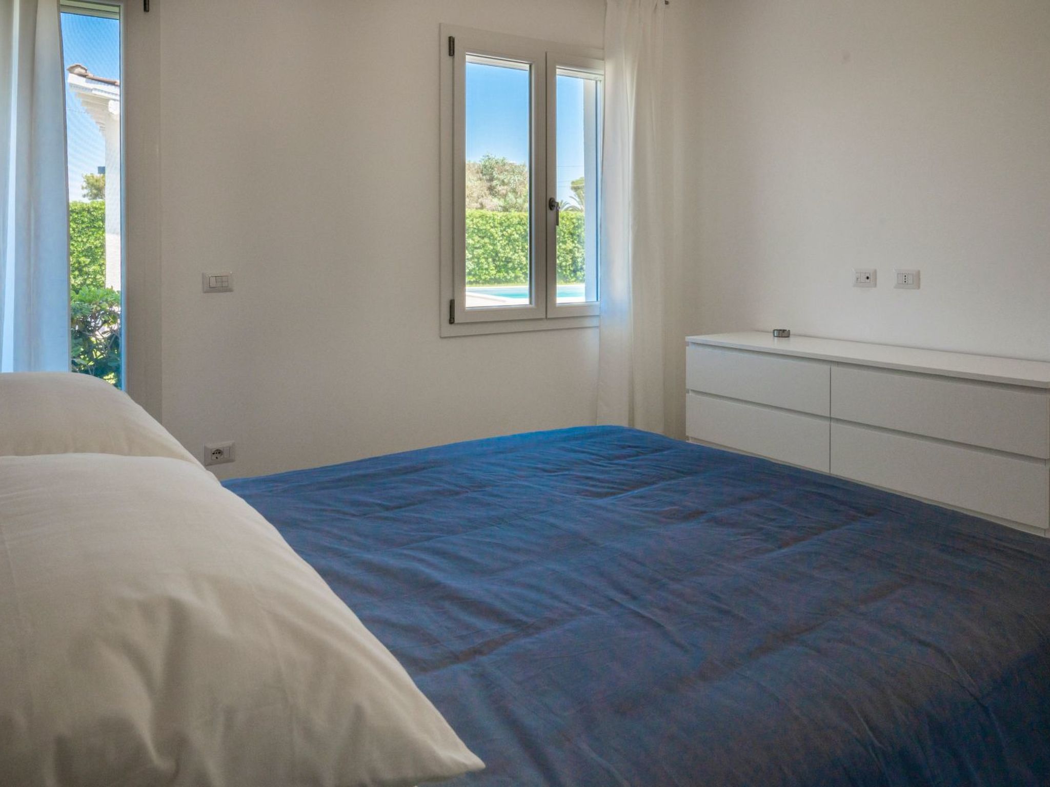 Für 10 Personen an der Küste Siziliens-Binnen