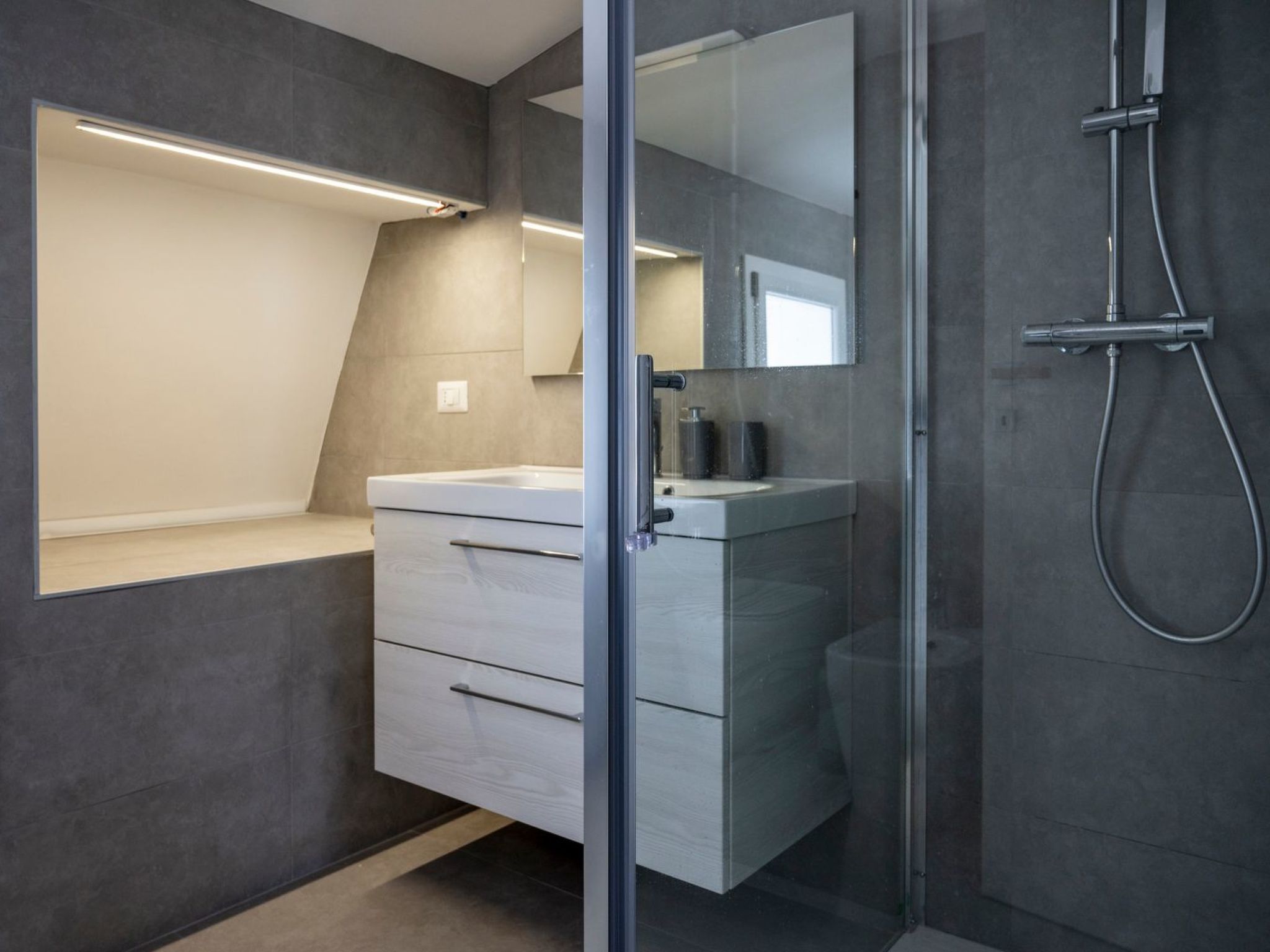 Für 10 Personen an der Küste Siziliens-Binnen