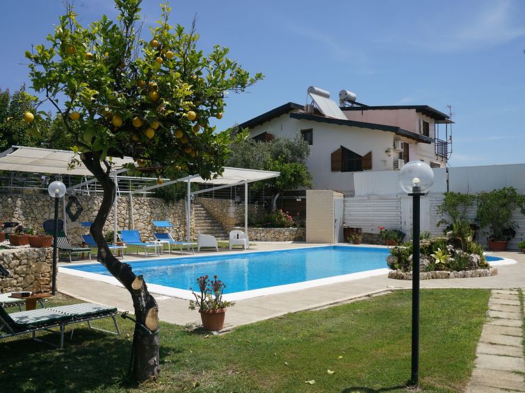 Ferienvilla 'Belfronte' mit Wasserblick in Fontane Bianche