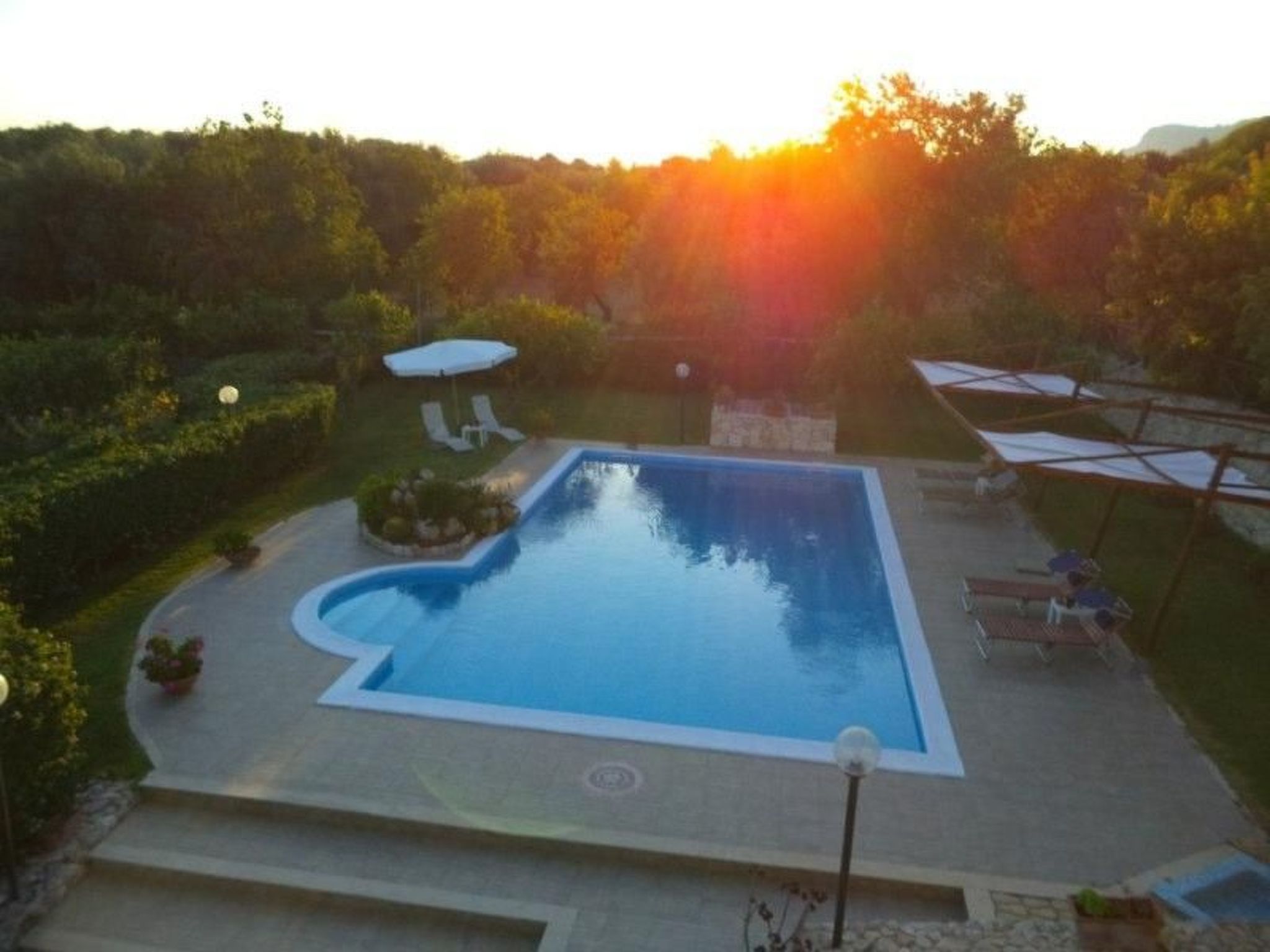 Ferienvilla 'Belfronte' mit Wasserblick-Drinnen