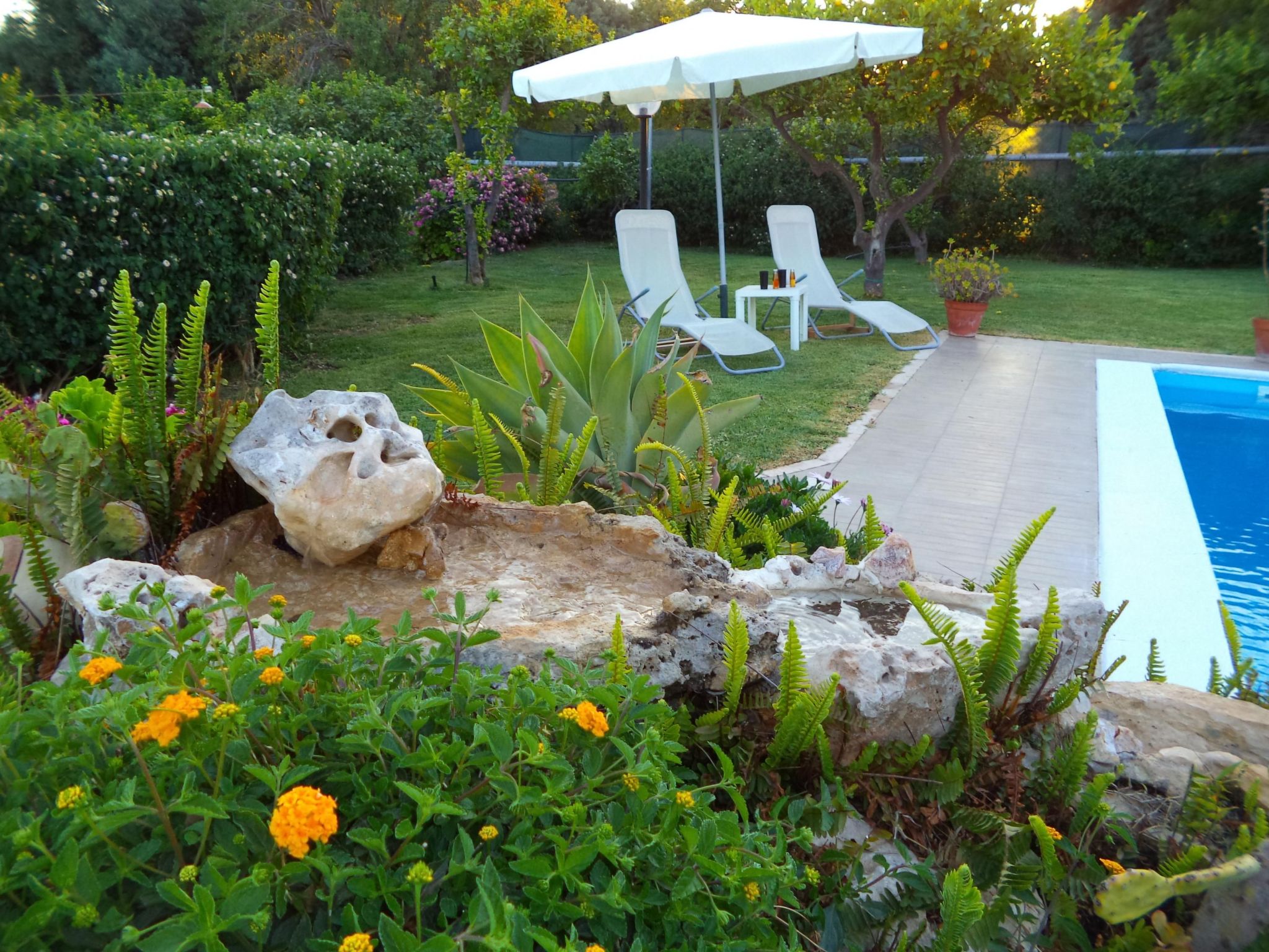 Ferienvilla 'Belfronte' mit Wasserblick-Drinnen