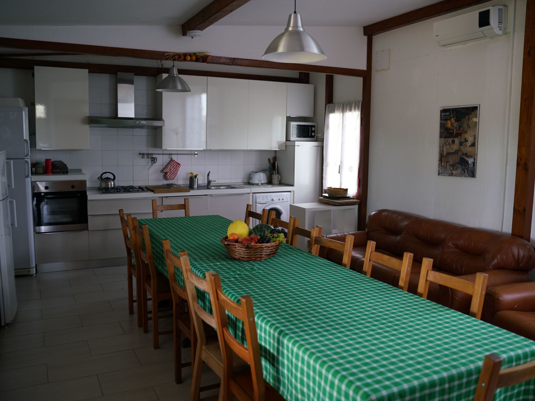 Ferienvilla 'Belfronte' mit Wasserblick-Drinnen