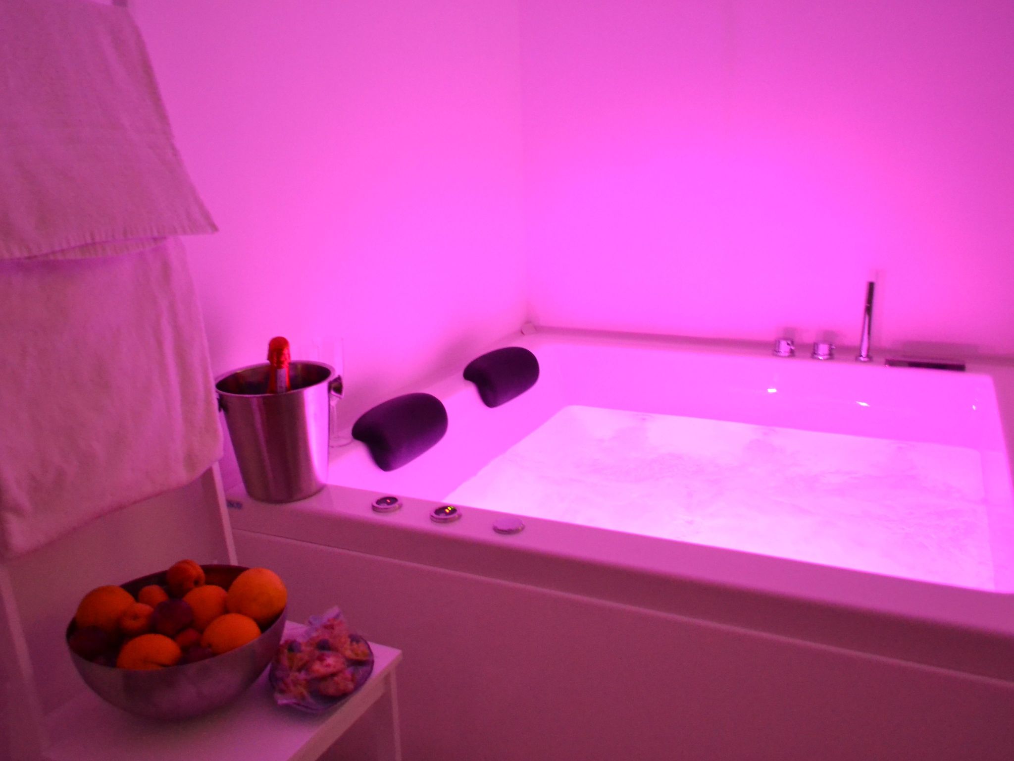 'Flamingo Spa-Image-tags.info