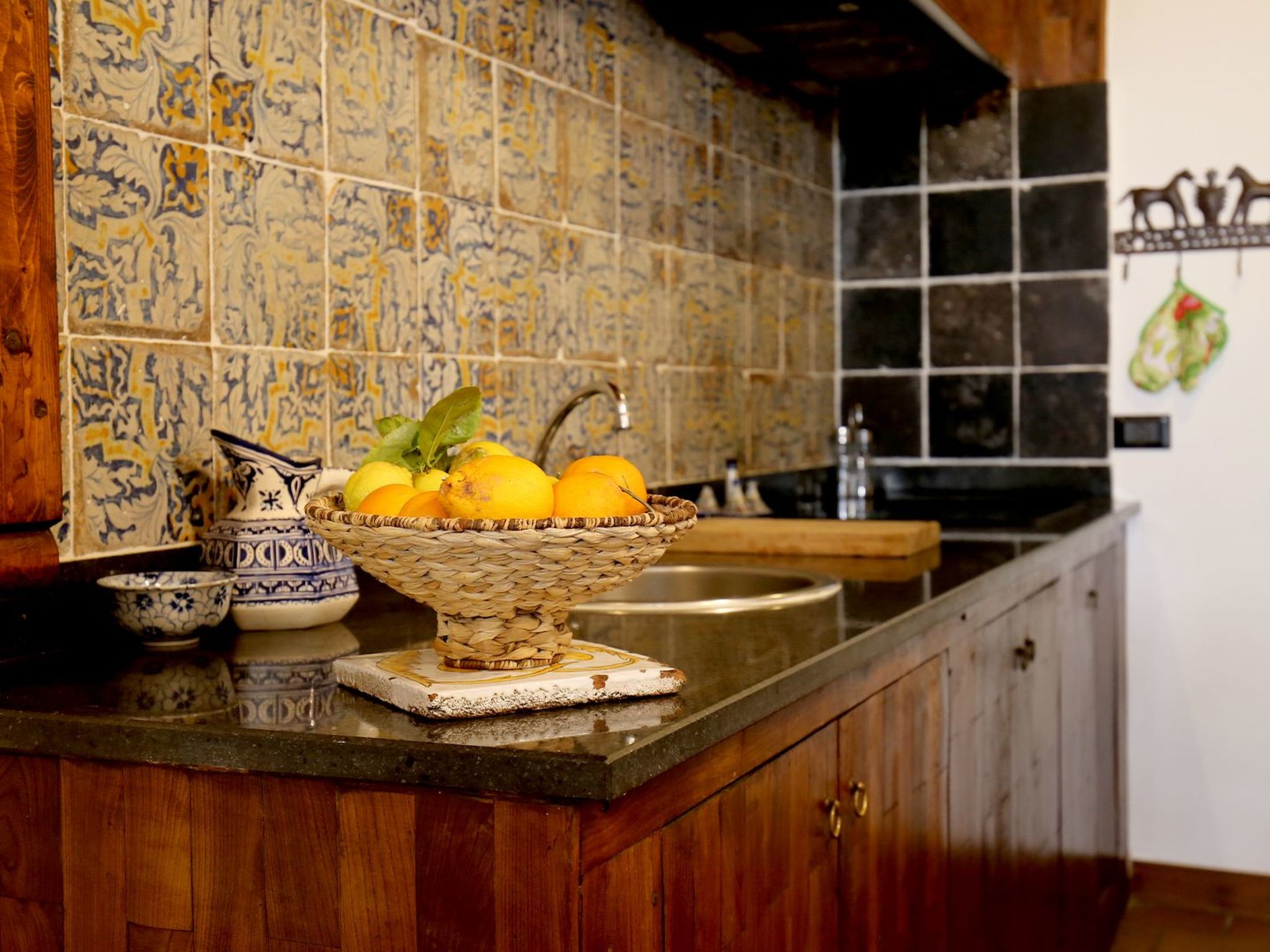 Villa dei Papiri - Mini-Doppelwohnung auf zwei Ebenen mit Küche und eigenem Gar-Image-tags.info