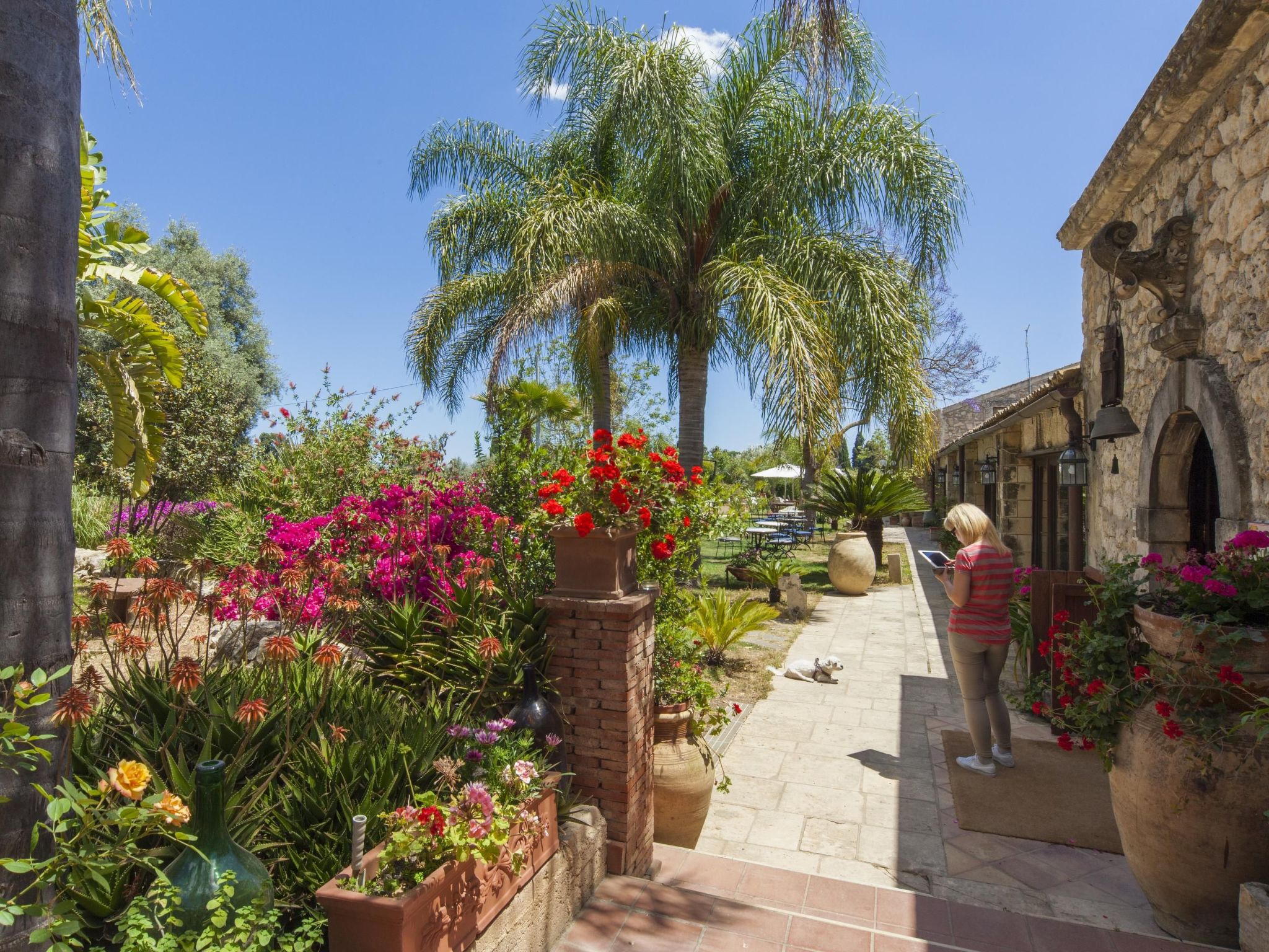 Villa dei Papiri - Mini-Doppelwohnung auf zwei Ebenen mit Küche und eigenem Gar-Image-tags.info