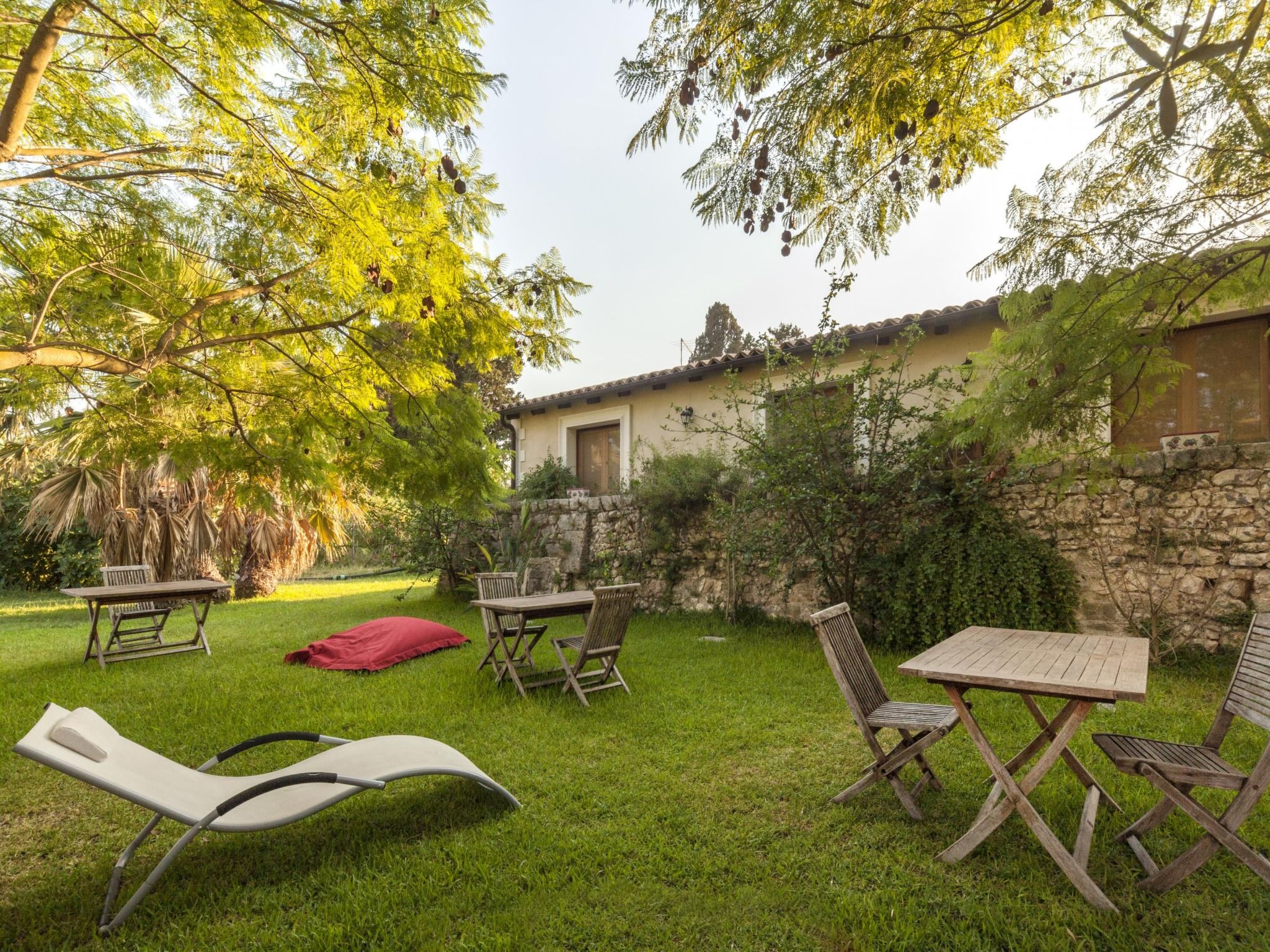 Villa dei Papiri - Mini-Doppelwohnung auf zwei Ebenen mit Küche und eigenem Gar-Image-tags.info