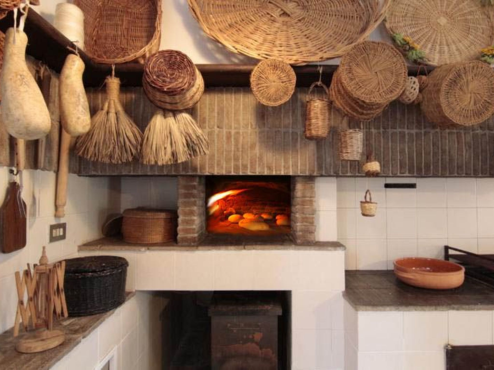 Für 12 Personen in Syrakus-Image-tags.info