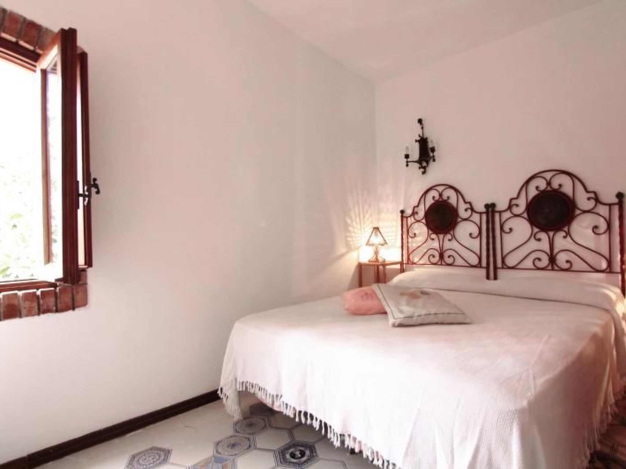 Für 12 Personen in Syrakus-Image-tags.info