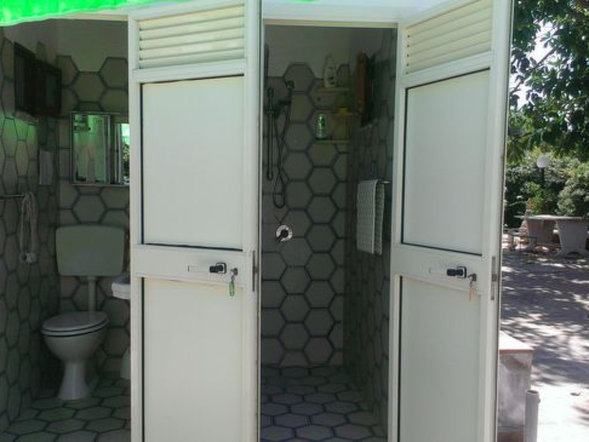 Für 12 Personen in Syrakus-Image-tags.info