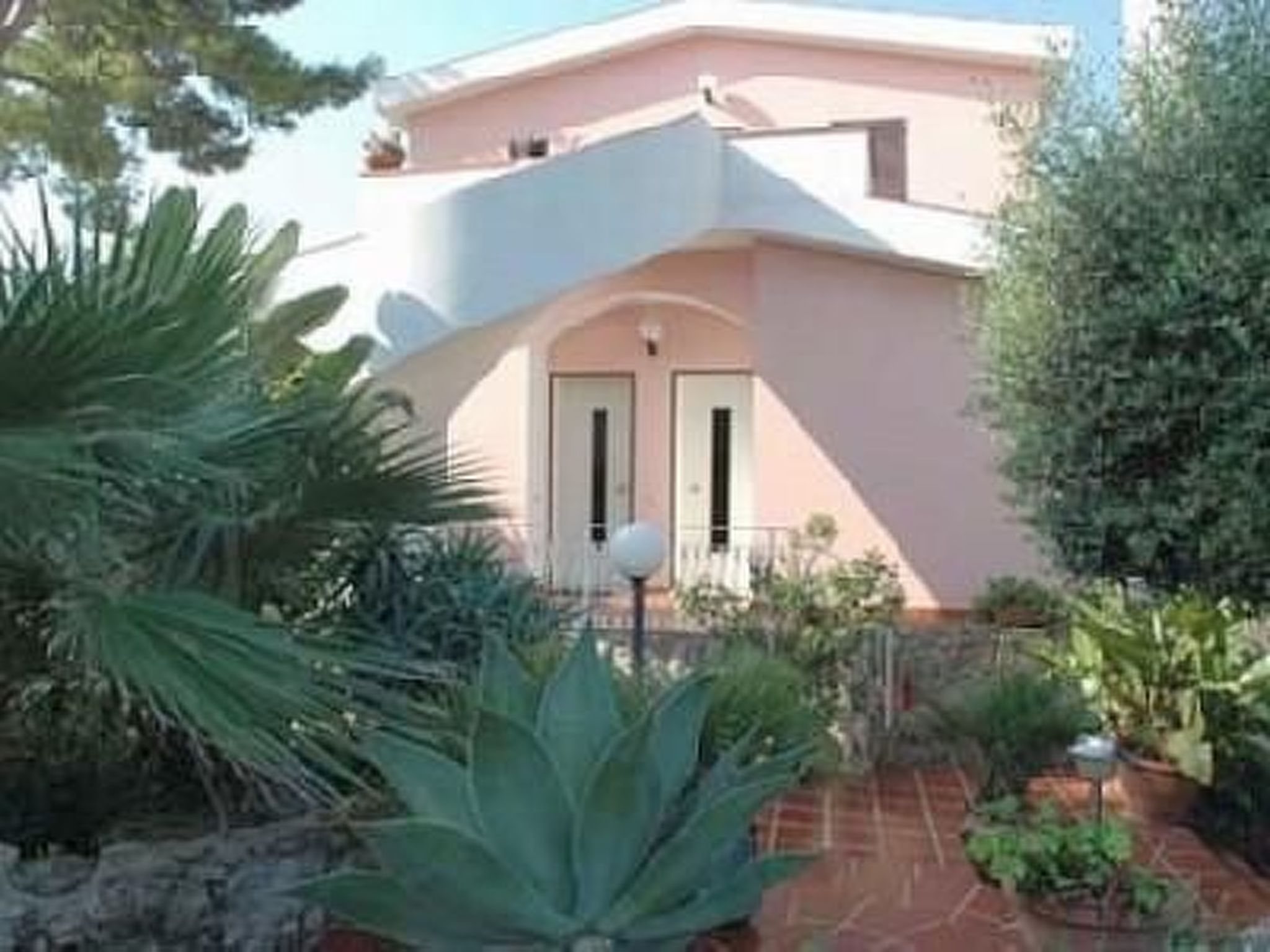 SYRAKUS IN WOHNSITZ MIT POOL PLEMMIRIO-Image-tags.info