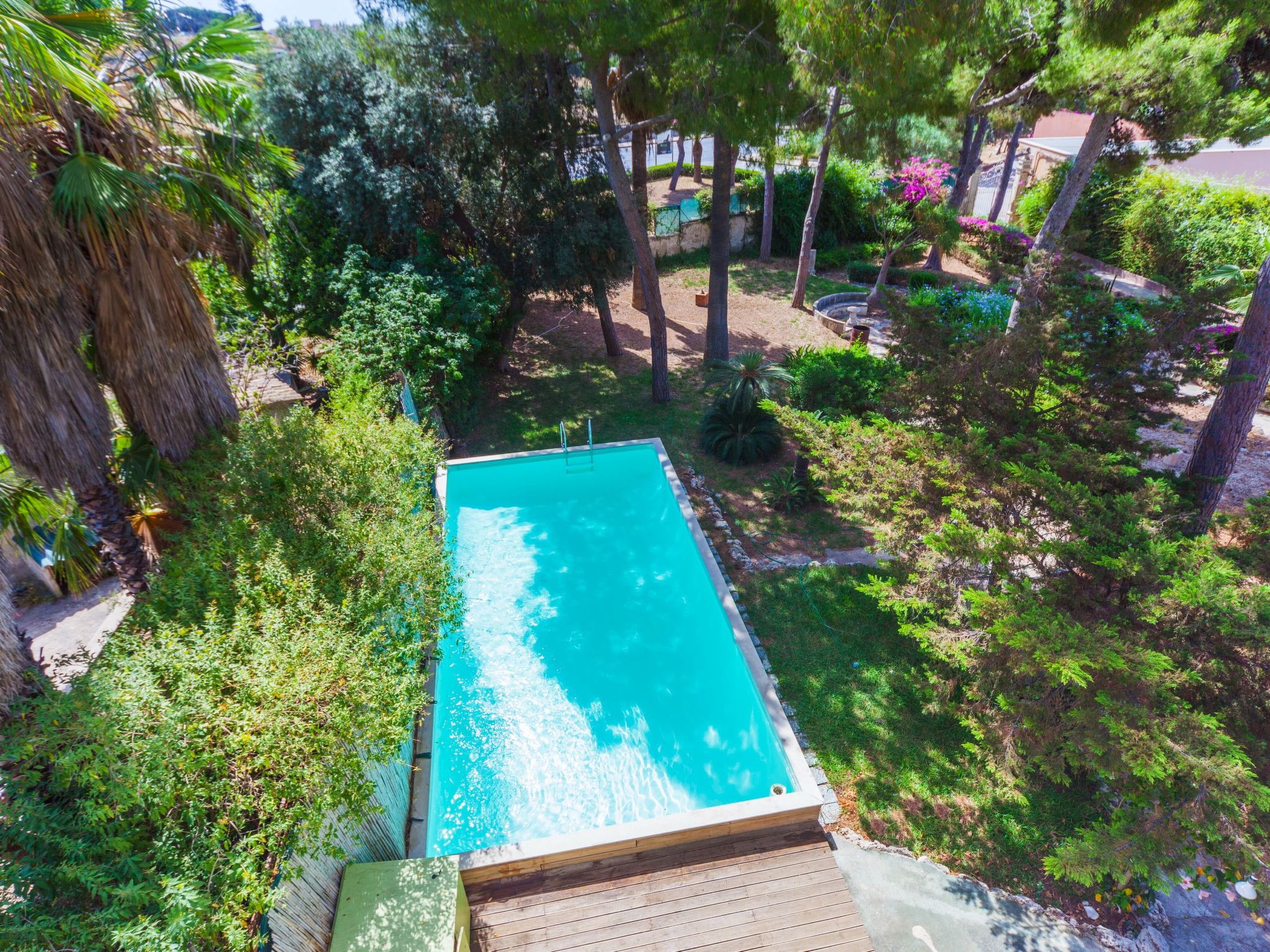 Für 4 Personen und 1 Kind in Syrakus, Sizilien (Ostküste von Sizilien)-Image-tags.info