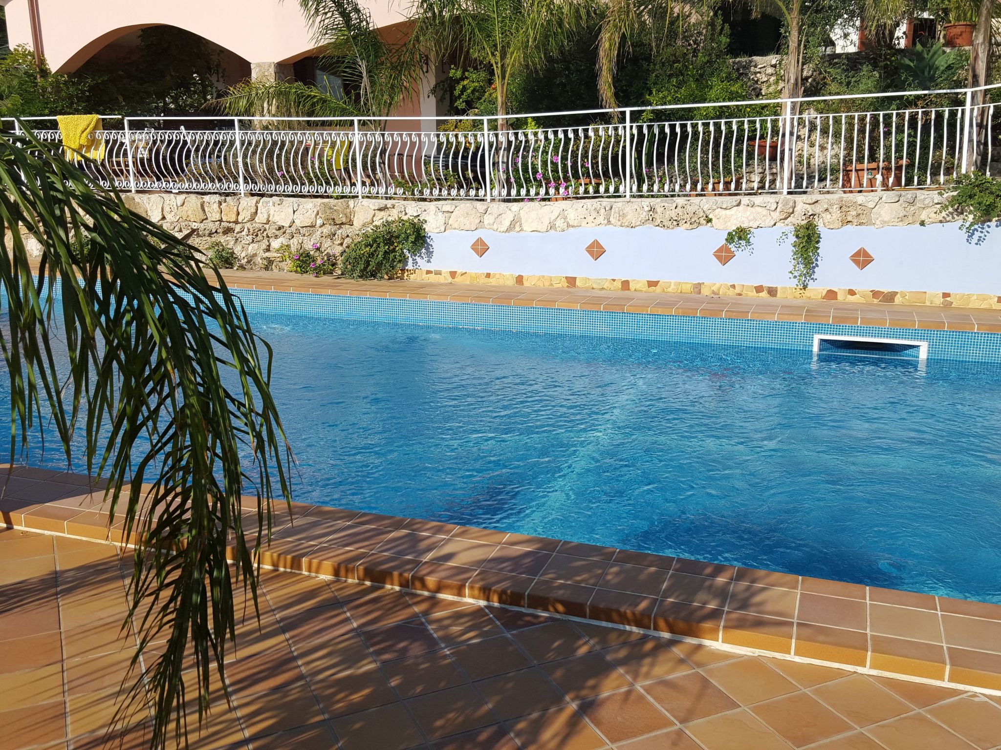 PLEMMIRIO IN WOHNHEIM MIT POOL SYRACUSE