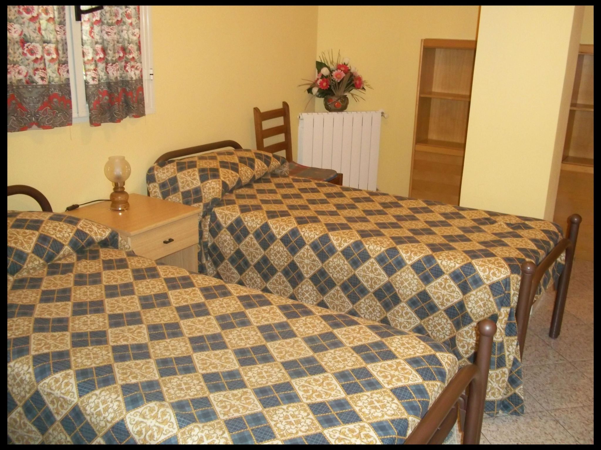 PLEMMIRIO IN WOHNHEIM MIT POOL SYRACUSE - Drinnen