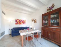 Appartement La Rosa direct aan zee in Siracusa, Sicilië - thumbnail 2