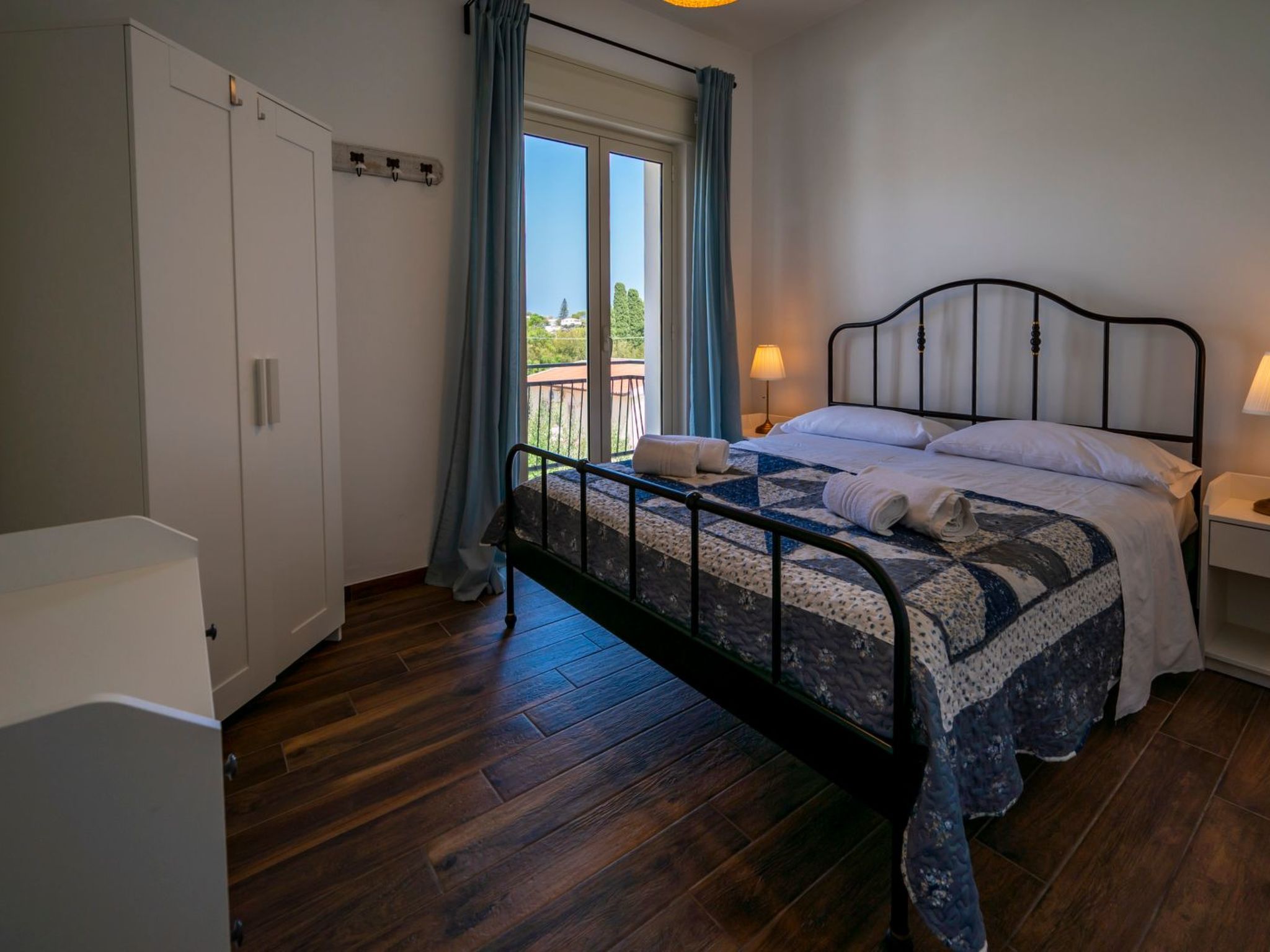 Villa Nisa: Sfeervol Appartement met Panoramisch Zeezicht in Siracusa - foto 38