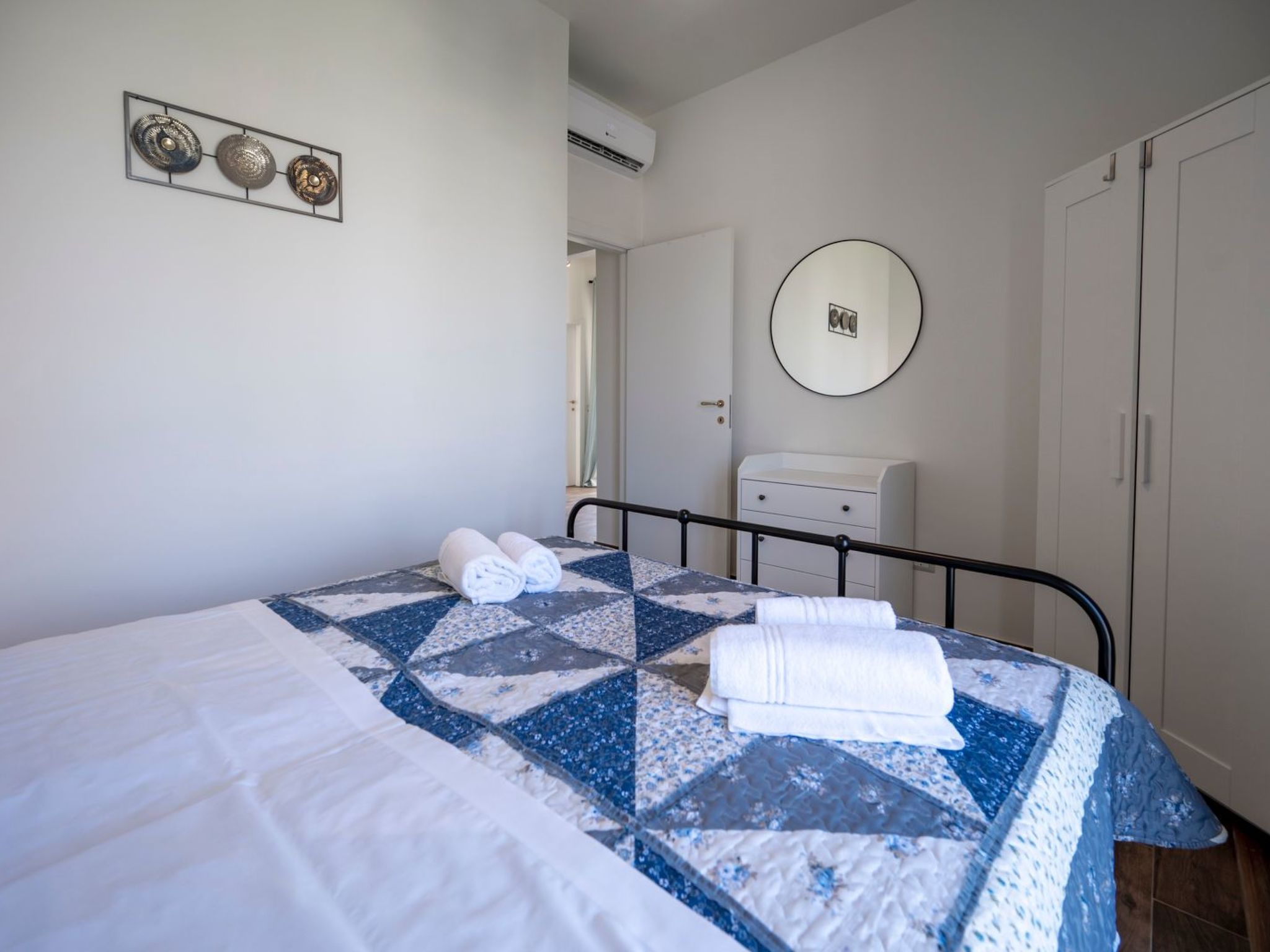 Villa Nisa: Sfeervol Appartement met Panoramisch Zeezicht in Siracusa - foto 34