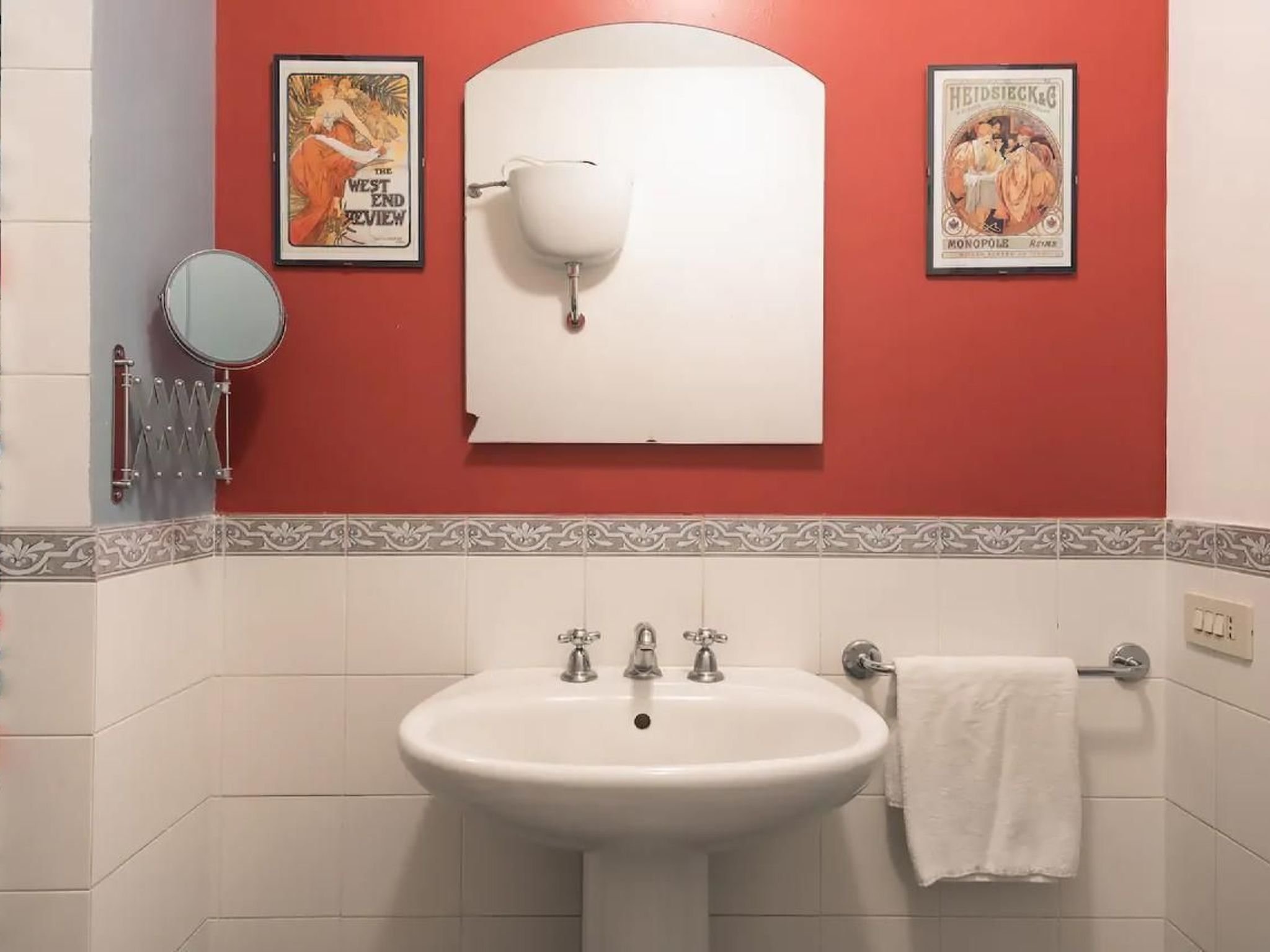 Mit privater Terrasse-Binnen