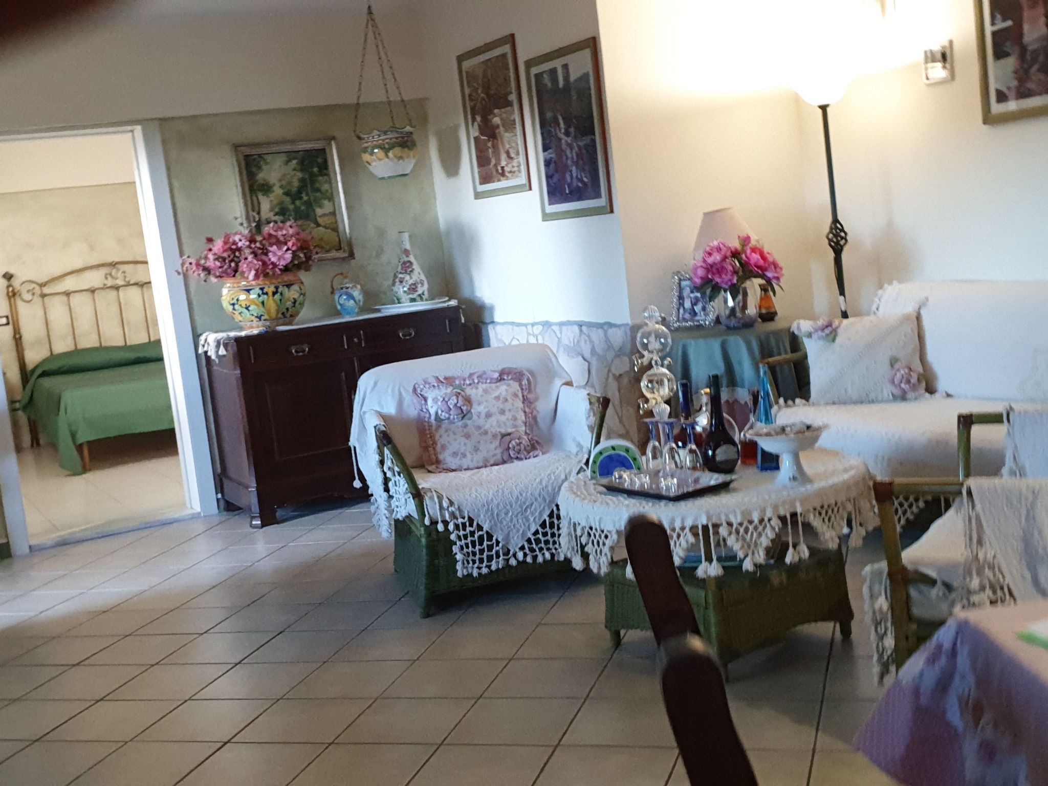 Zyklopenhaus. Erstaunliche Aussicht und privates Mini-Spa-Binnen