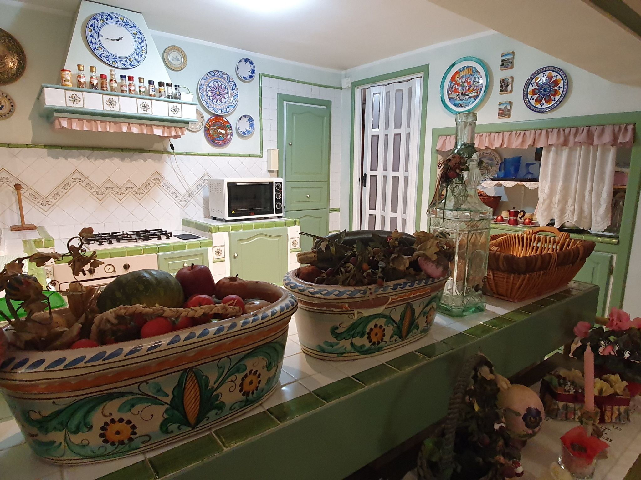 Zyklopenhaus. Erstaunliche Aussicht und privates Mini-Spa-Binnen