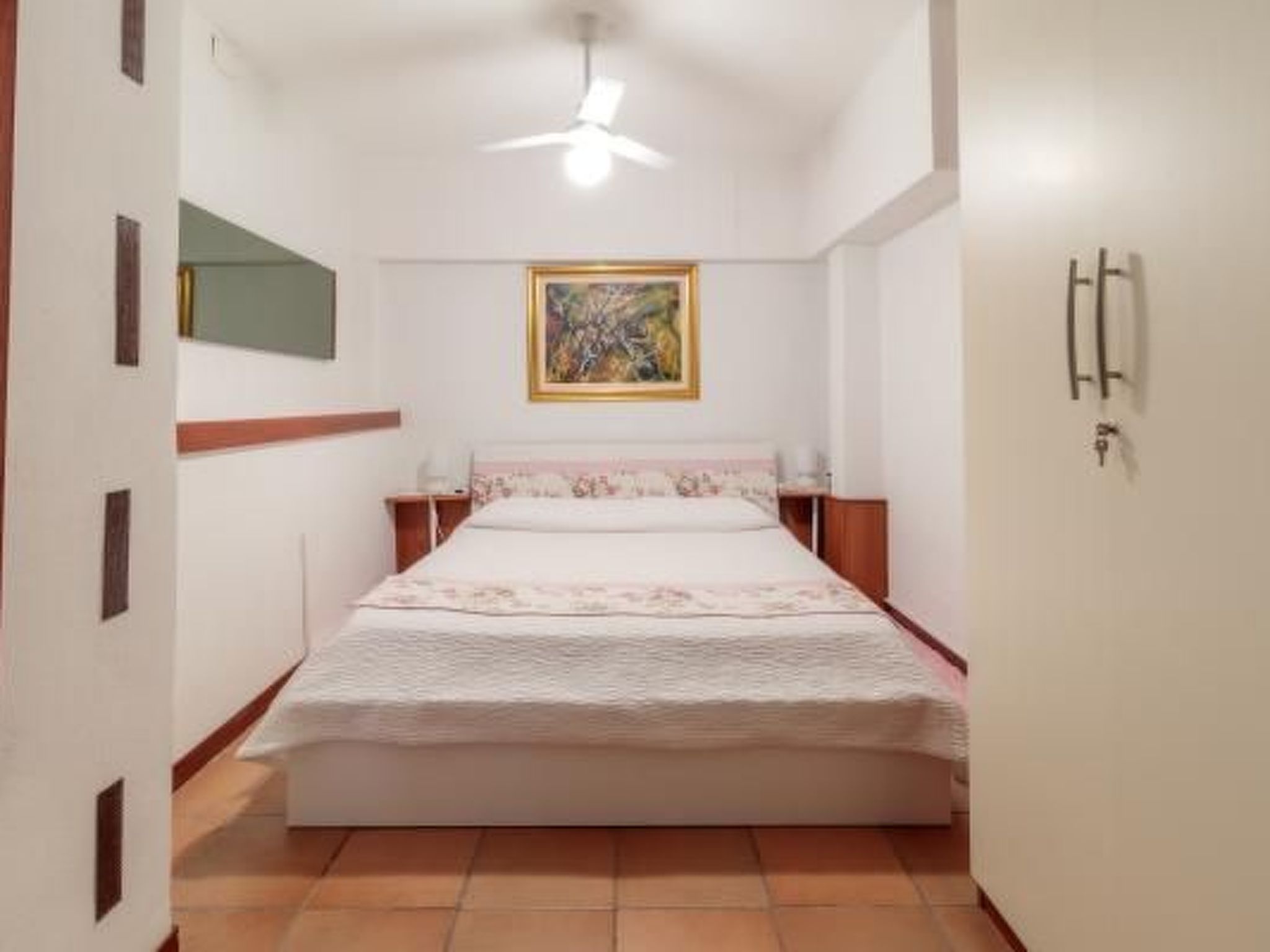 Zyklopenhaus. Erstaunliche Aussicht und privates Mini-Spa-Binnen