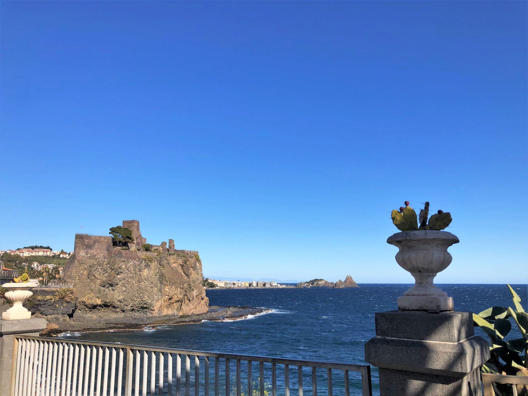 Aci Castello Cannizzaro Catania-Omgeving
