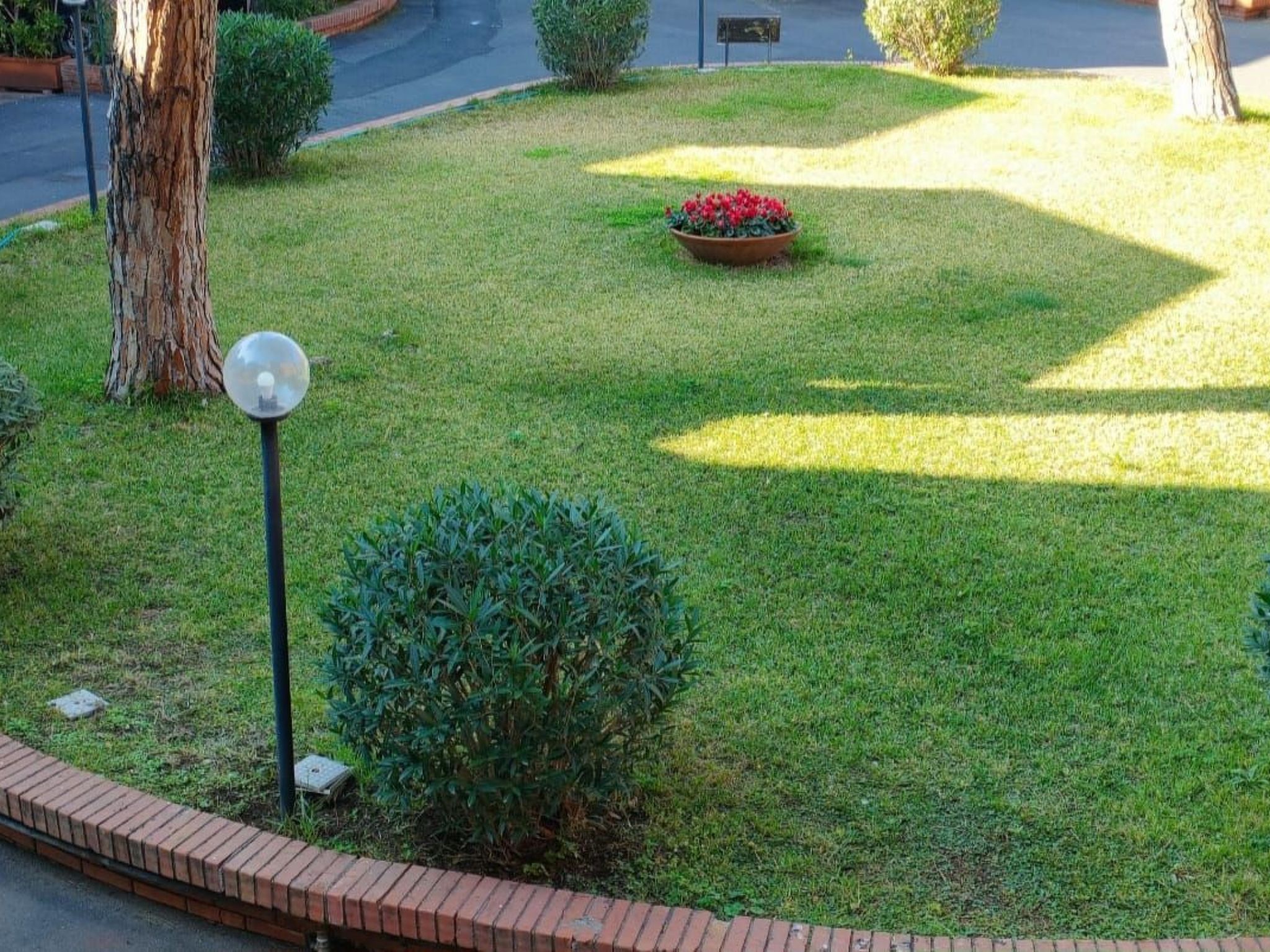 'Louise' in Strandnähe-Buiten