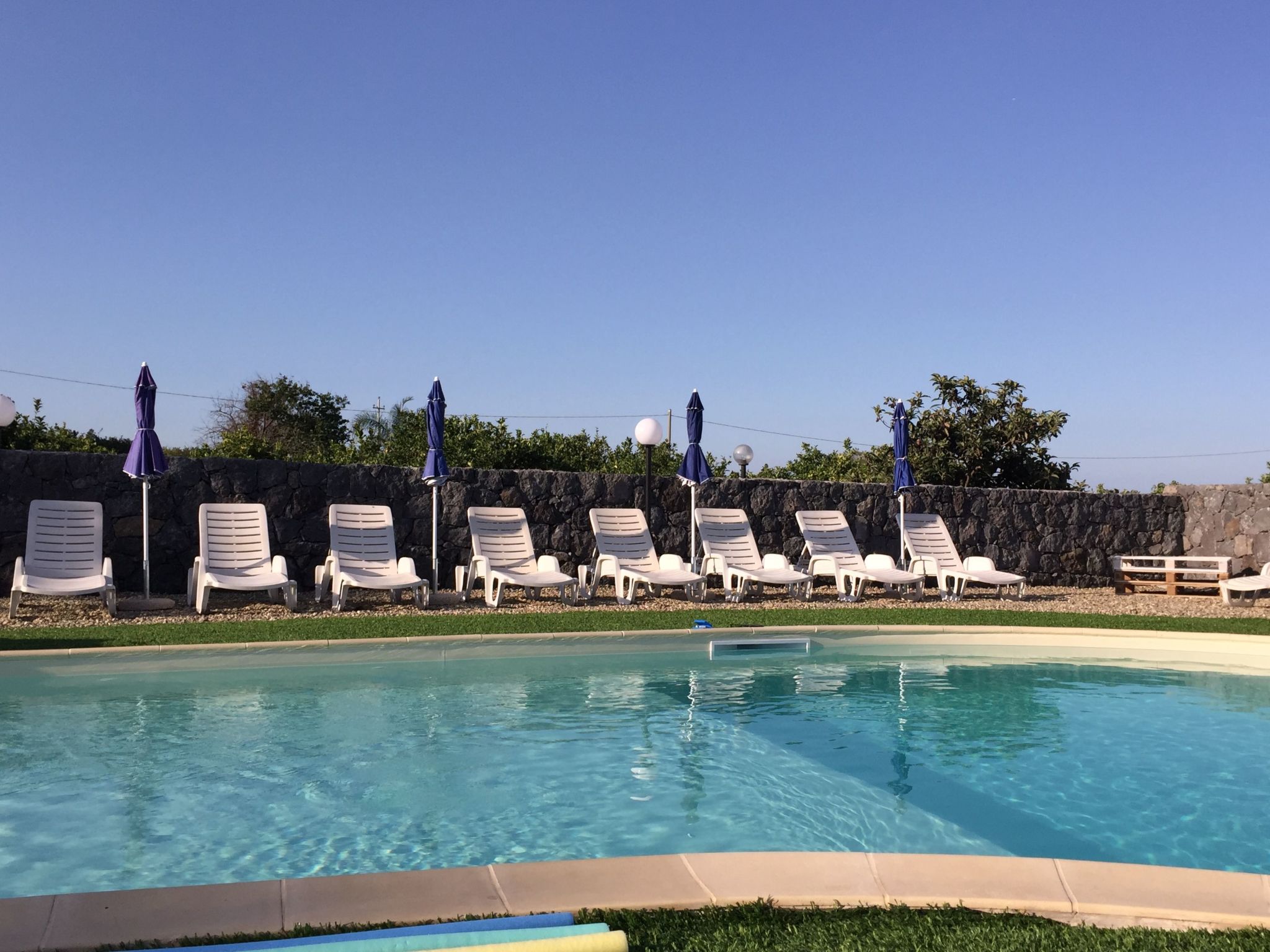 DER RUSTIKALE POZZILLO-Buiten