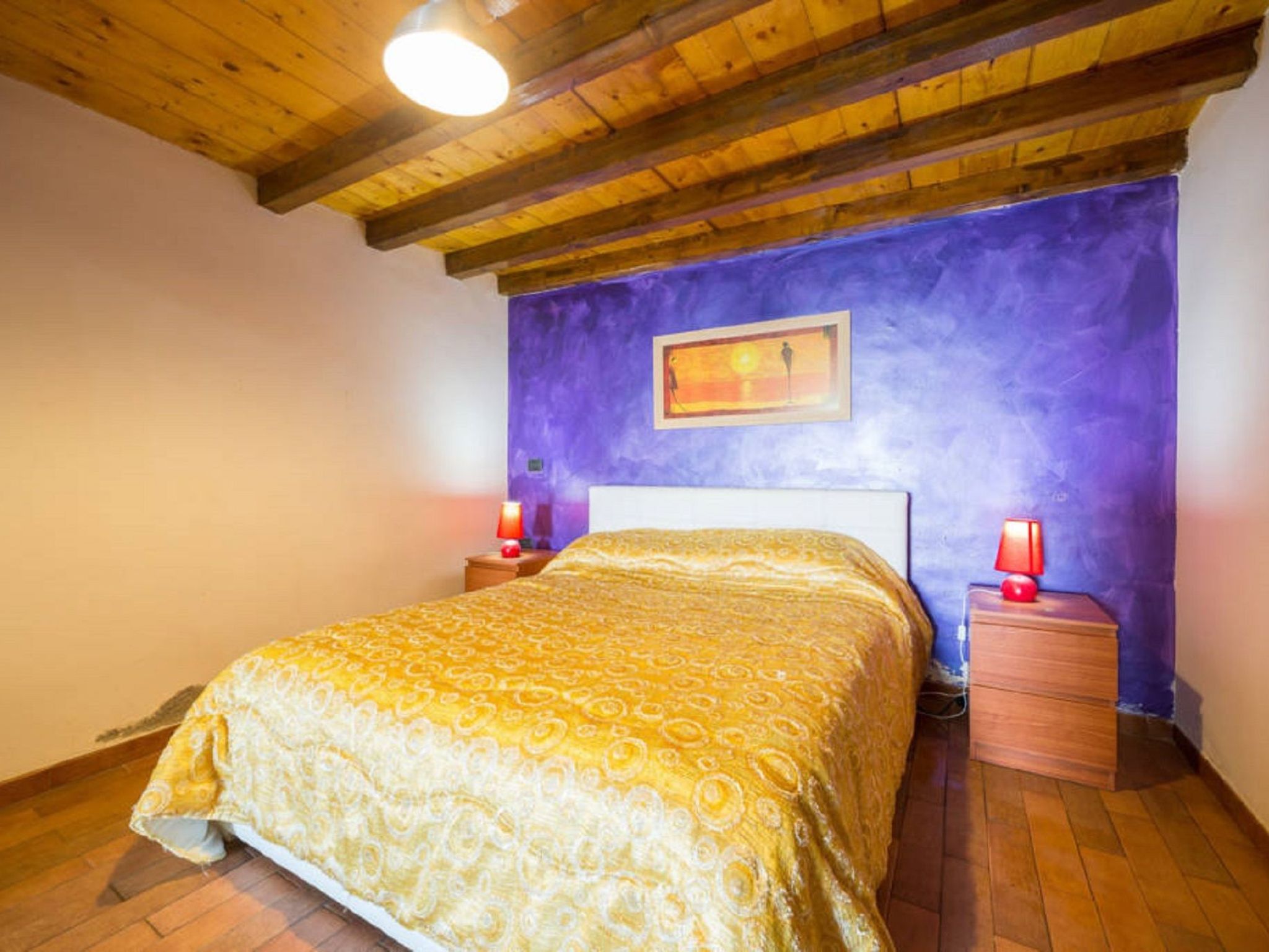 DER RUSTIKALE POZZILLO-Binnen