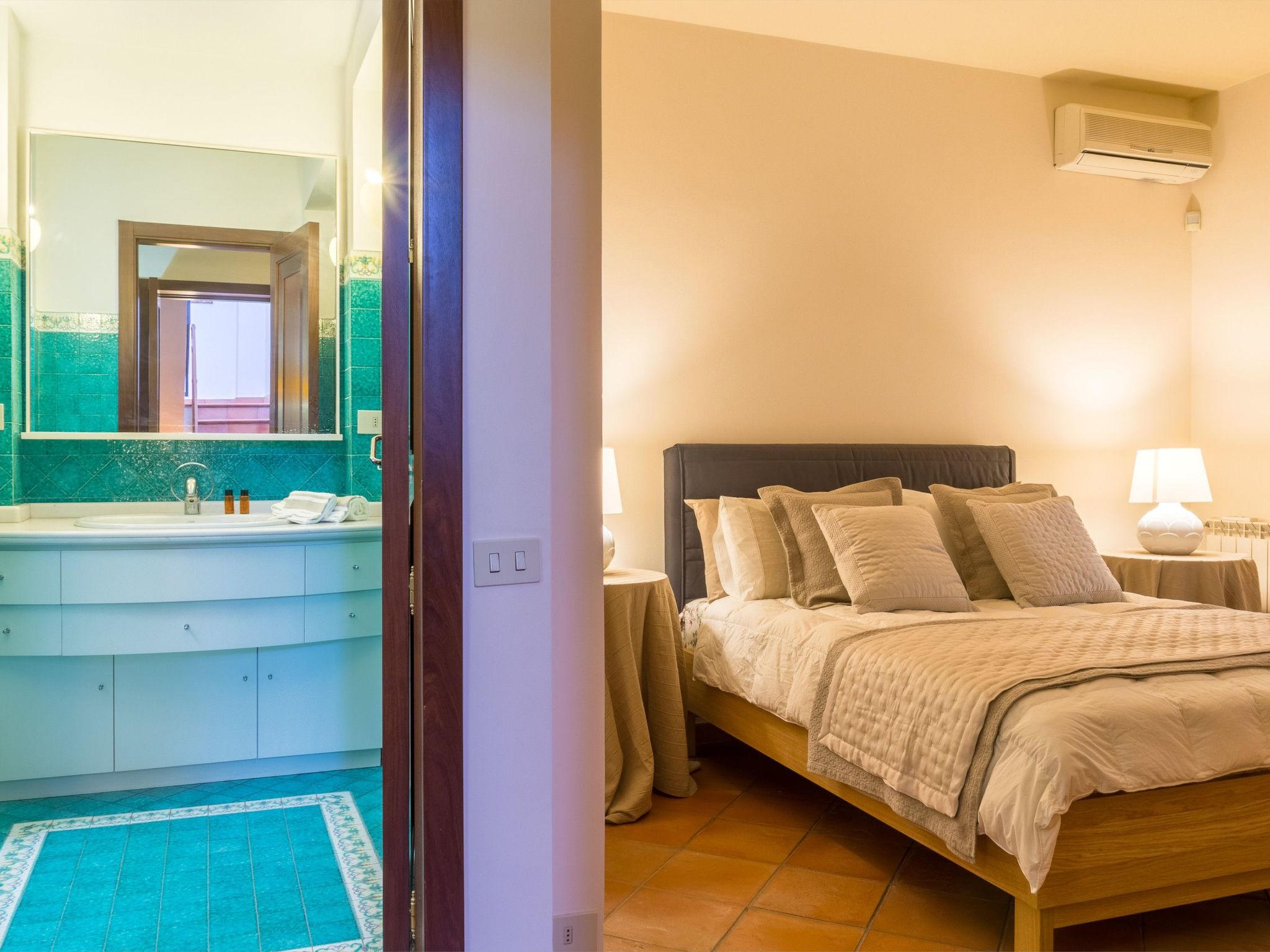 Villa Battiato - Haus n Pool-Inside