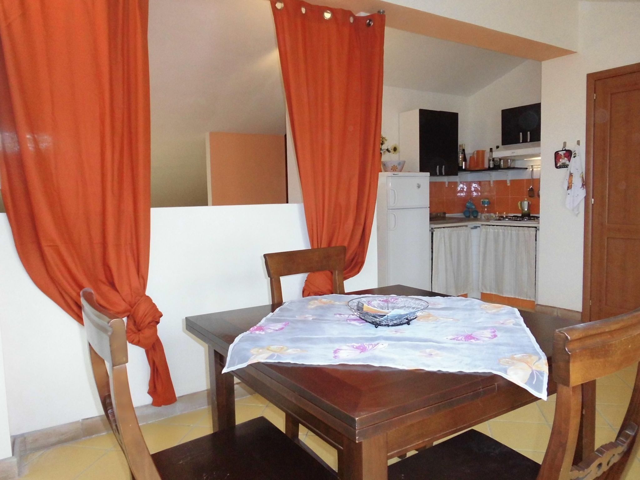 Nette Wohnung in Acireale mit Terrasse und Pool-Binnen