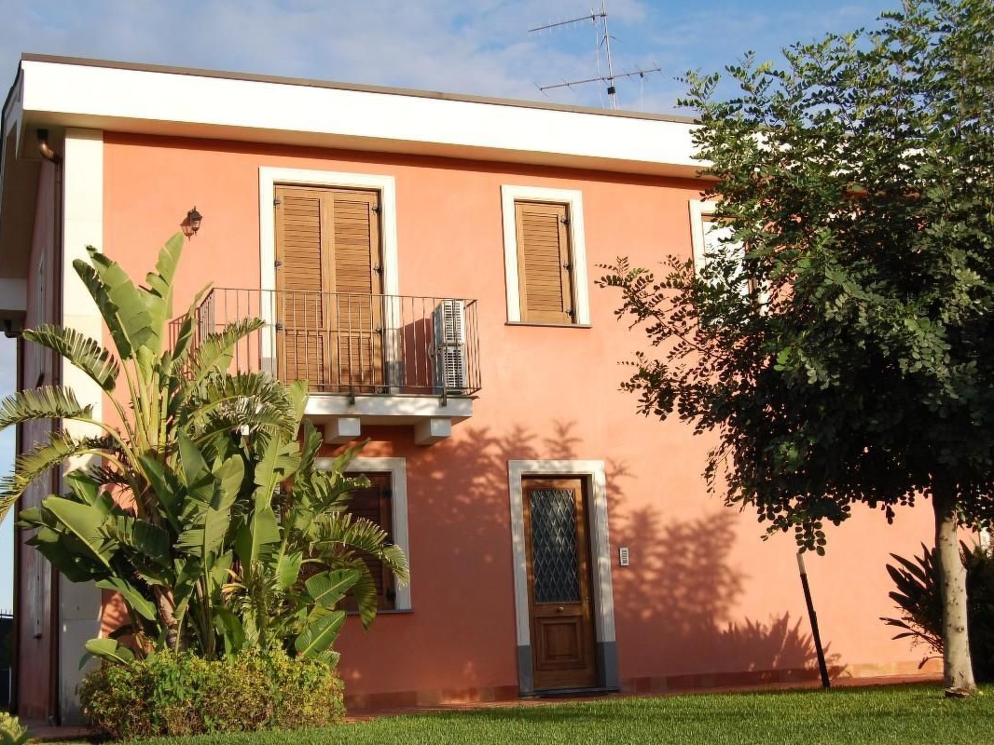 Nette Wohnung in Acireale mit Terrasse und Pool-Binnen