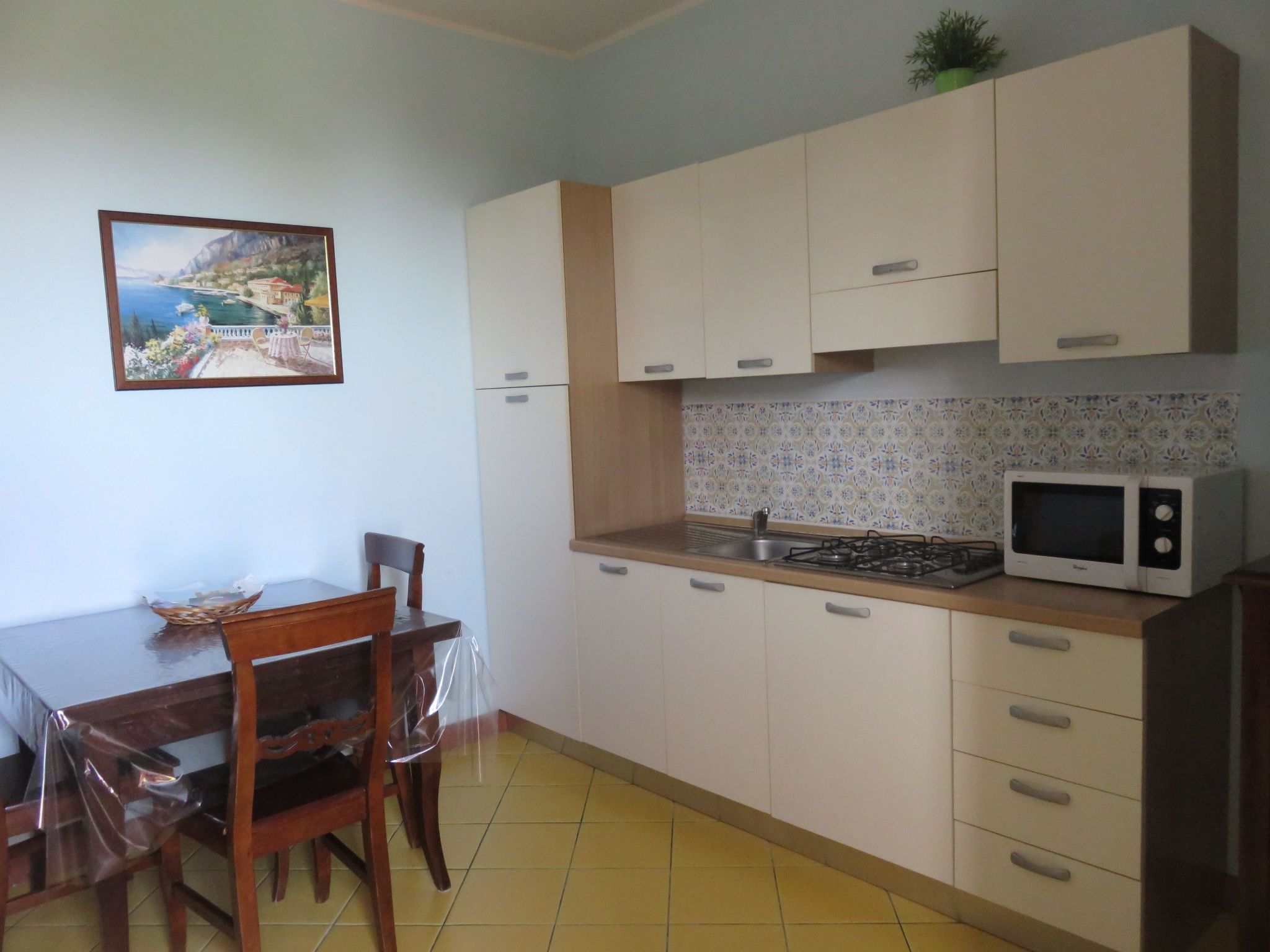 Zweizimmerwohnung 1 mit Terrasse, Gemeinschaftspool-Binnen